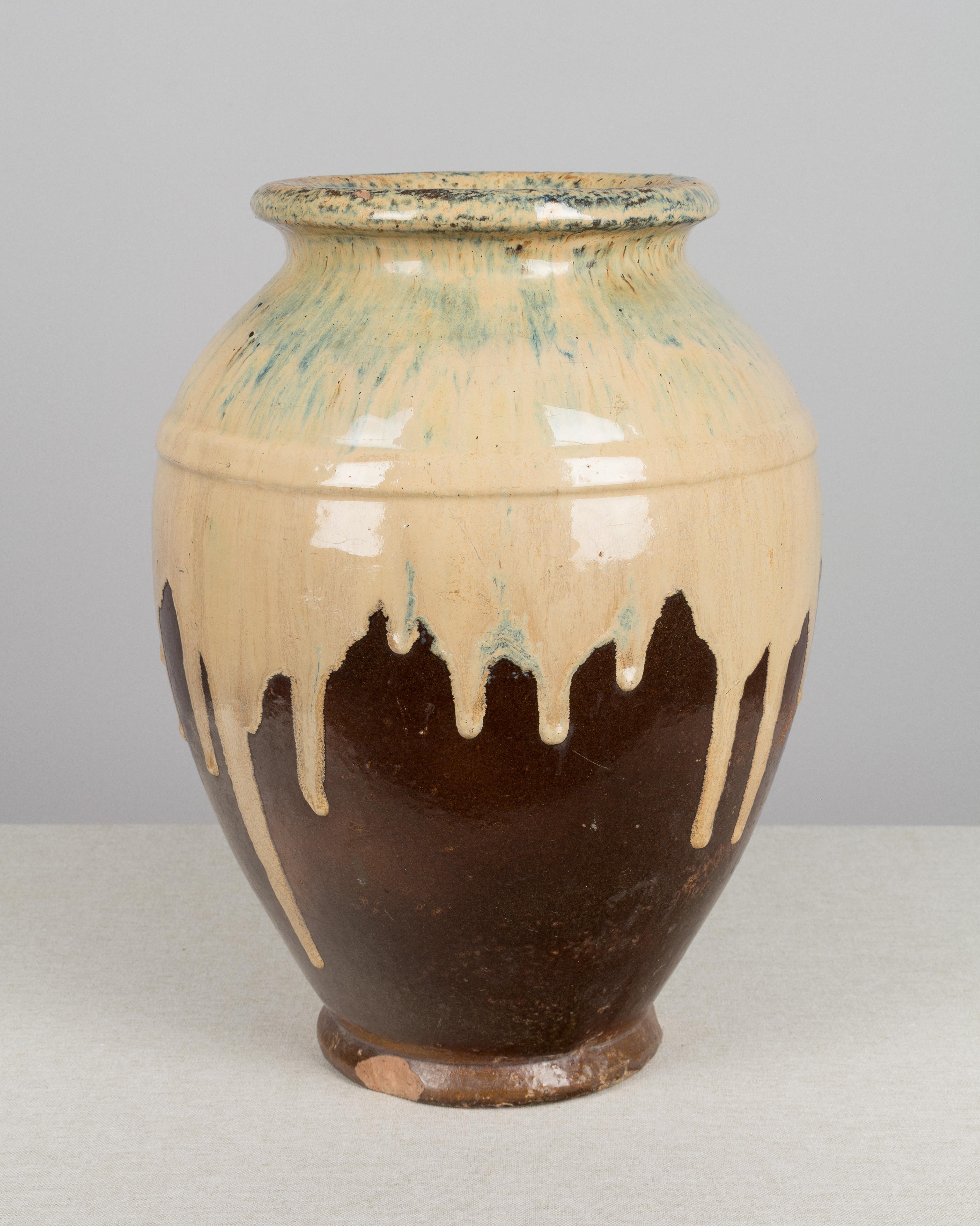 French Glazed Terracotta Pottery Vase (Französisch)
