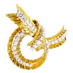 French Gold and Diamond Stylized Bow Brooch, circa 1965