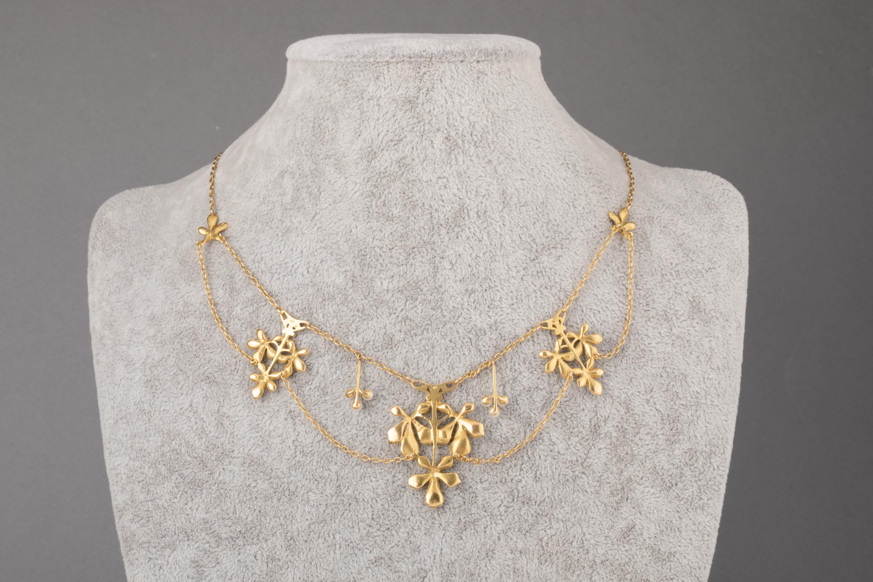 Women's French Gold Art Nouveau Necklace