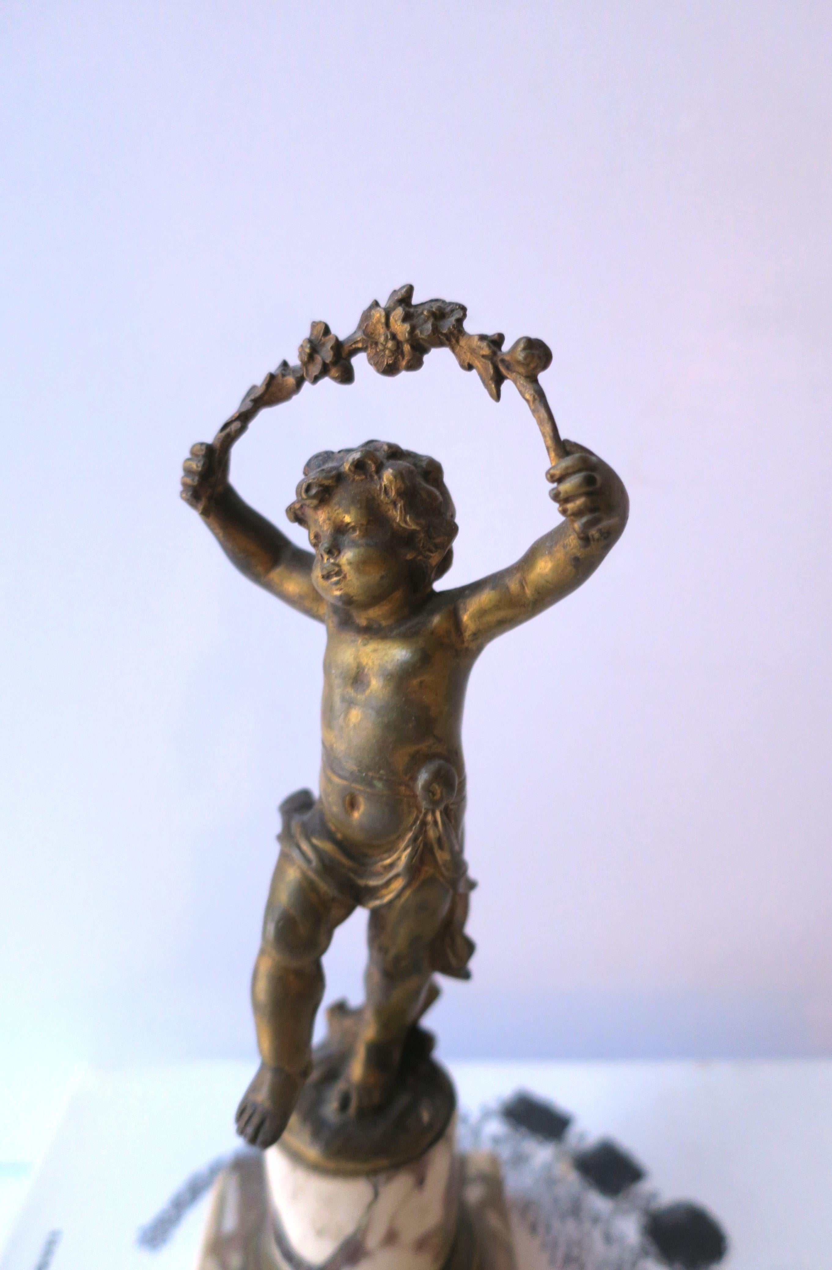 French Gold Gilt Bronze and Marble Male Putti Sculpture, 19th c In Good Condition For Sale In New York, NY