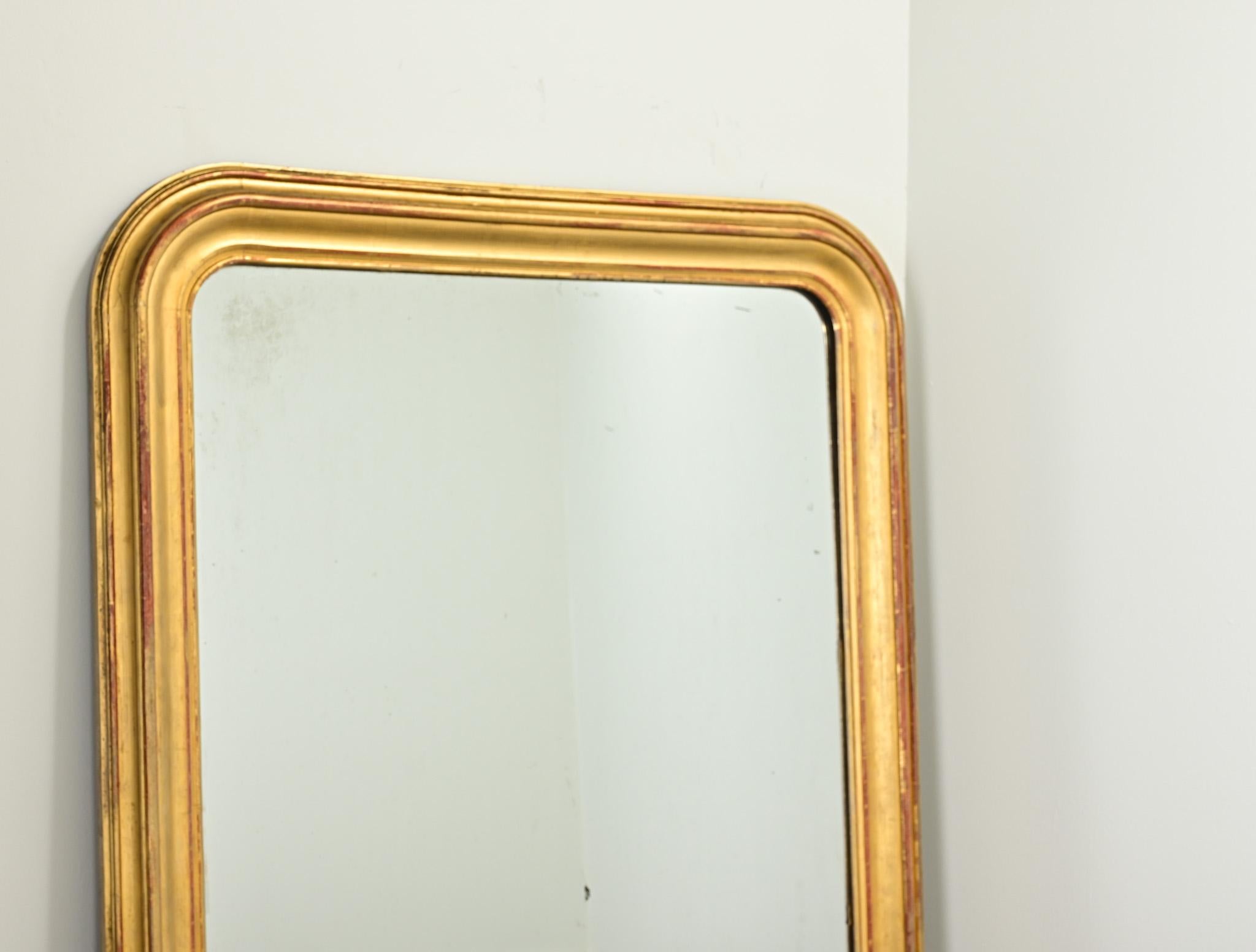 French Gold Gilt Louis Philippe Mirror In Good Condition For Sale In Baton Rouge, LA