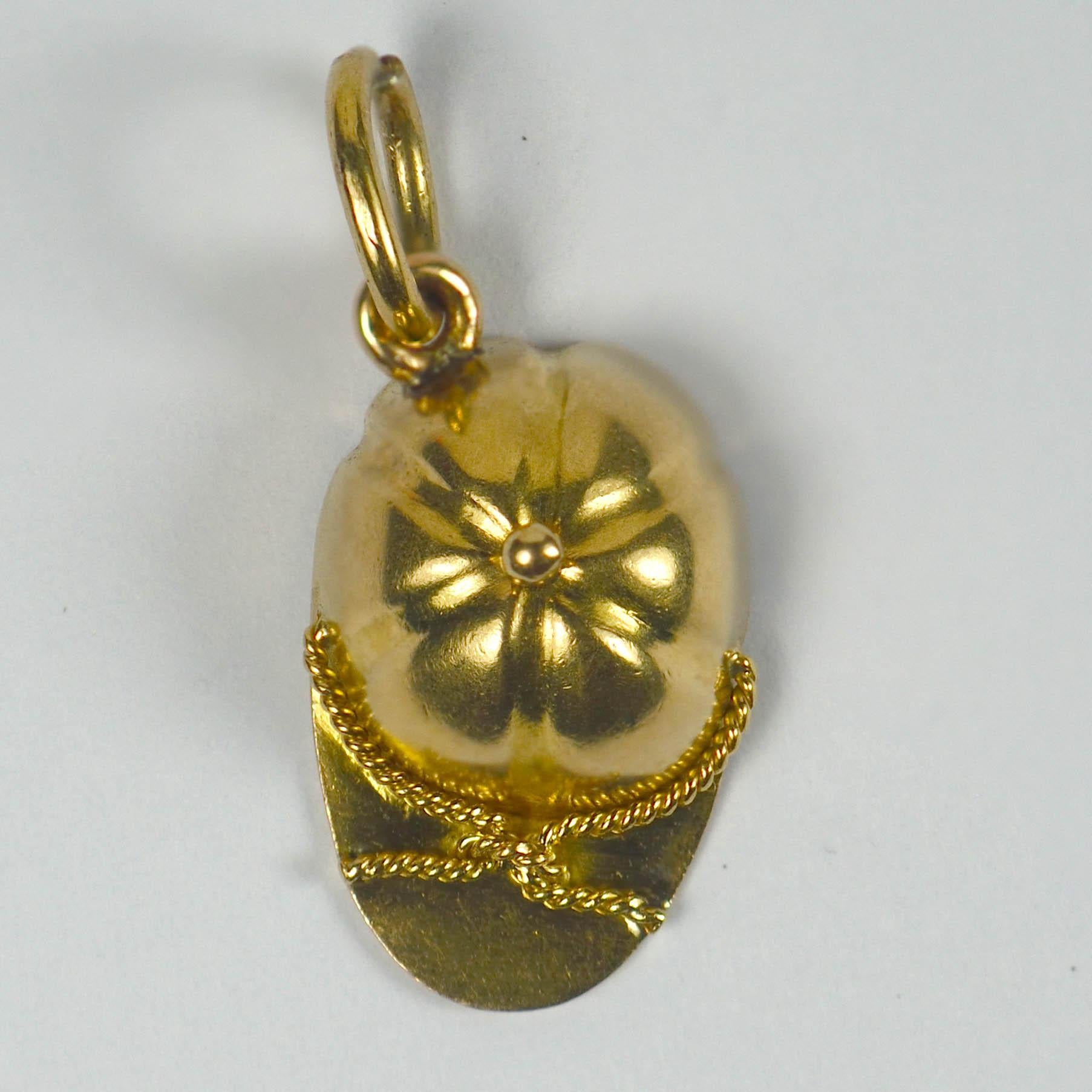 French Gold Jockey Cap Charm Pendant In Good Condition In London, GB