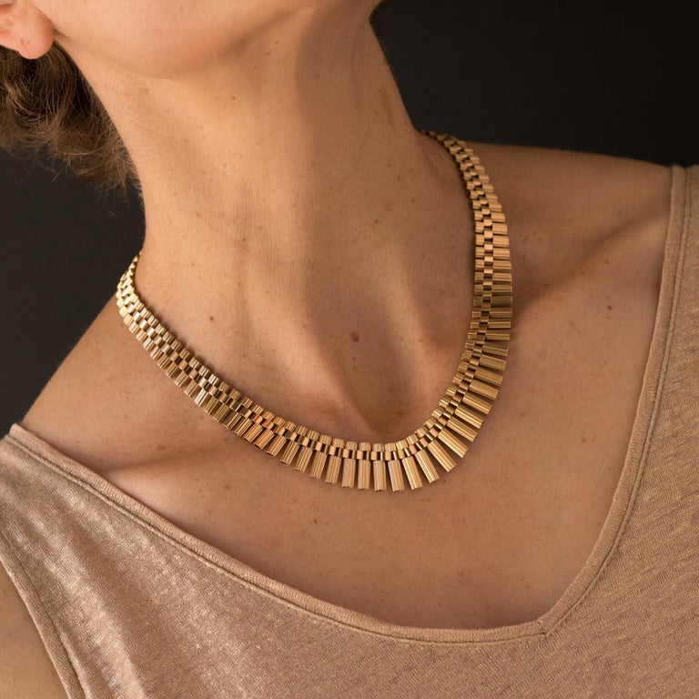 French Gold necklace For Sale at 1stdibs