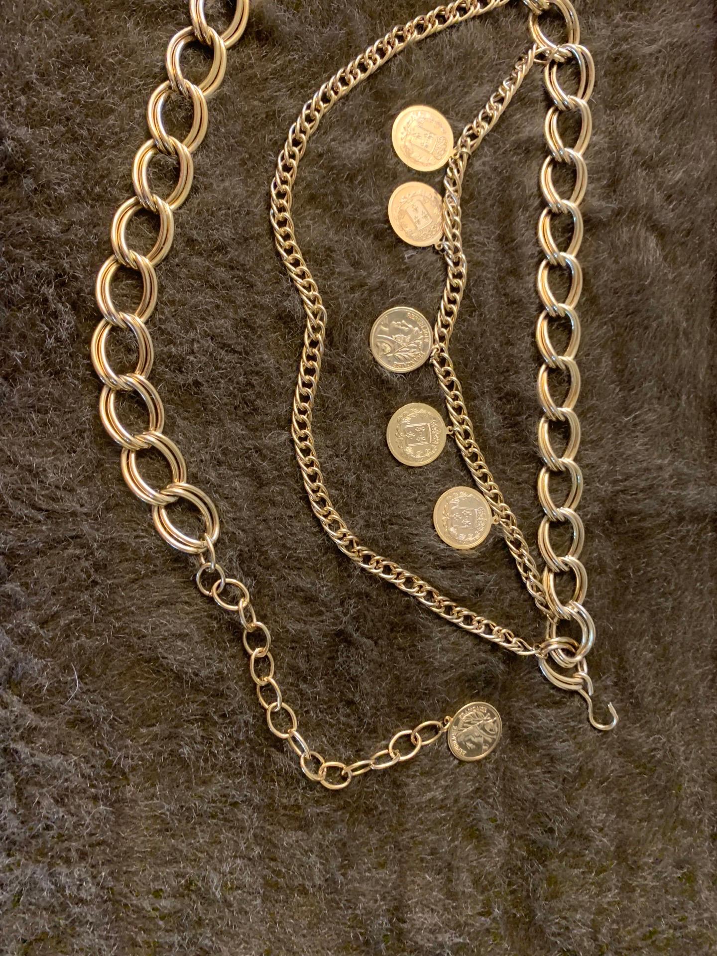 French Gold Plated Chain Belt with Faux French Coin Charms One Size Fits All For Sale 7