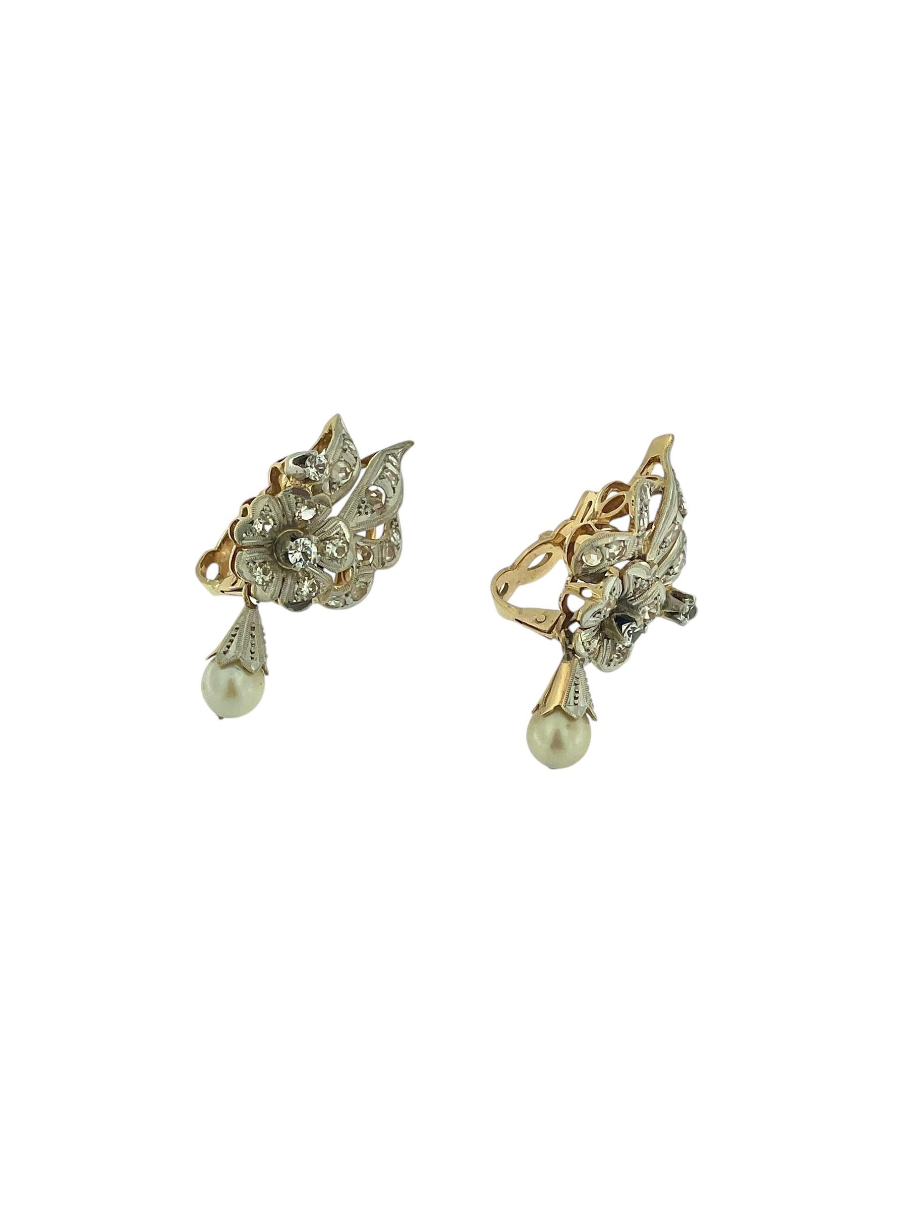 French Gold Set Earrings and Ring Flower Design with Pearls and Zirconia For Sale 5