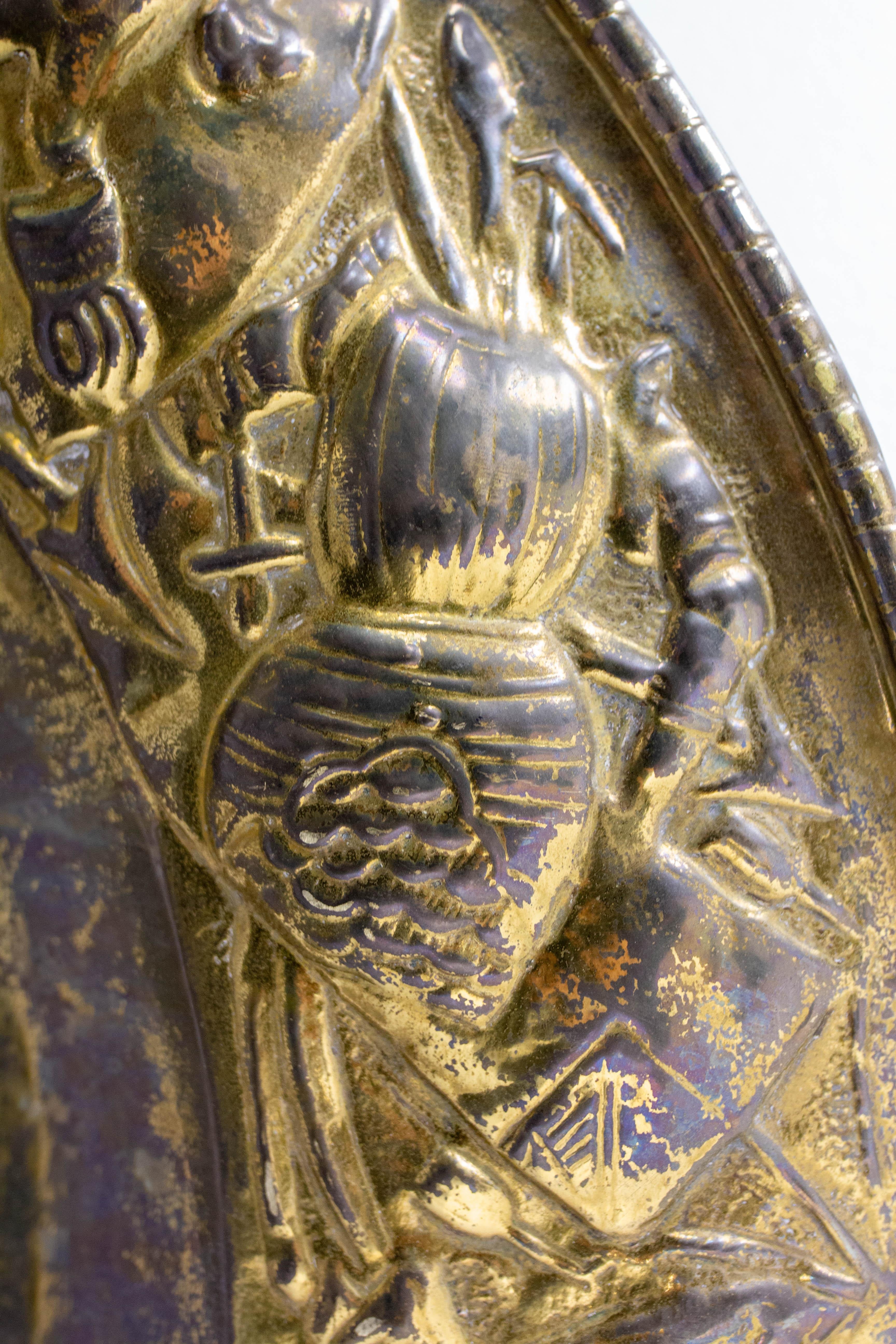 Plateau en cuivre doré français Profil de l'épouse de Louis 14, XIXe siècle Bon état - En vente à Labrit, Landes