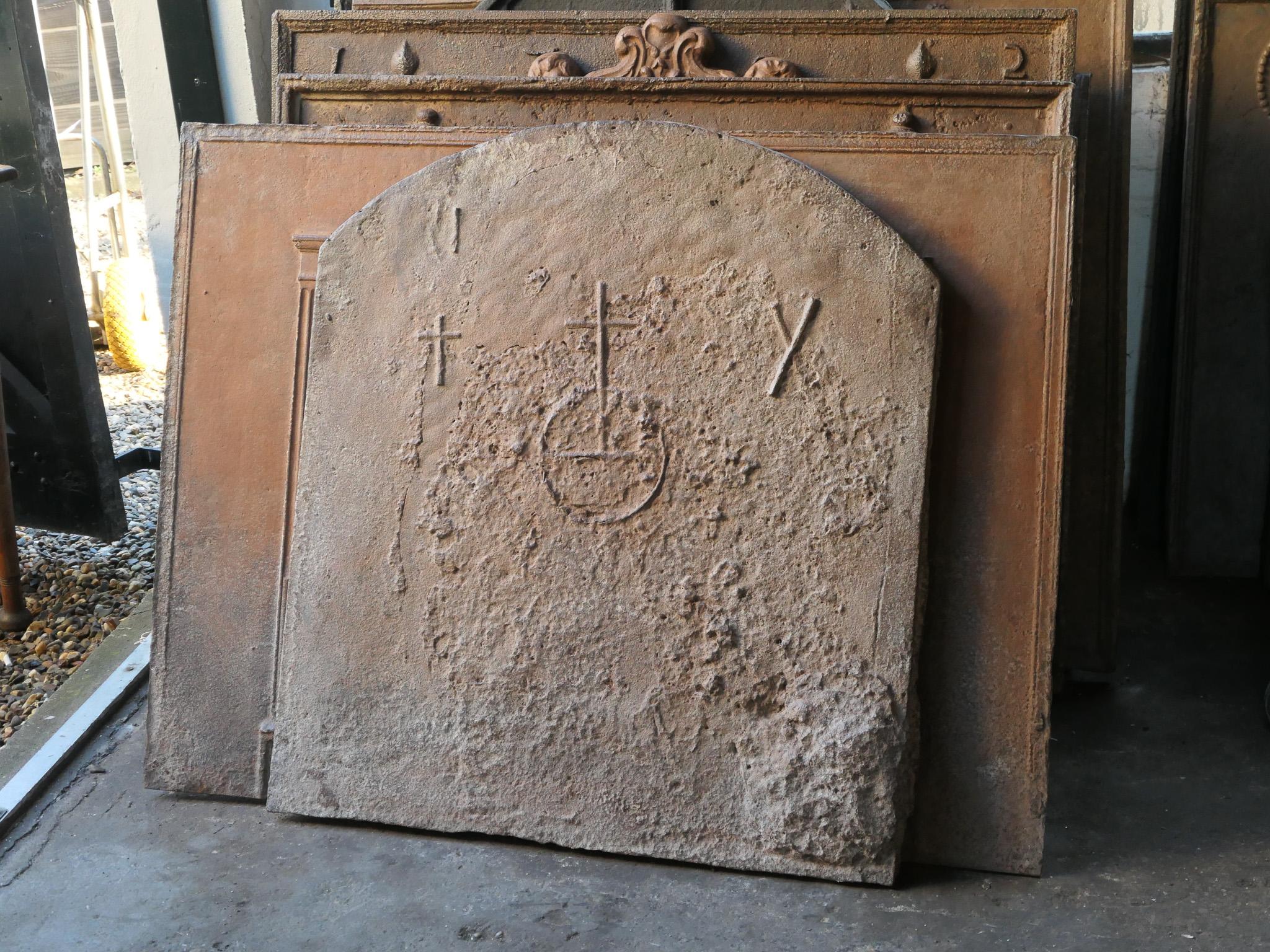 Iron French Gothic 'Arms' Fireback / Backsplash, 16th - 17th Century For Sale