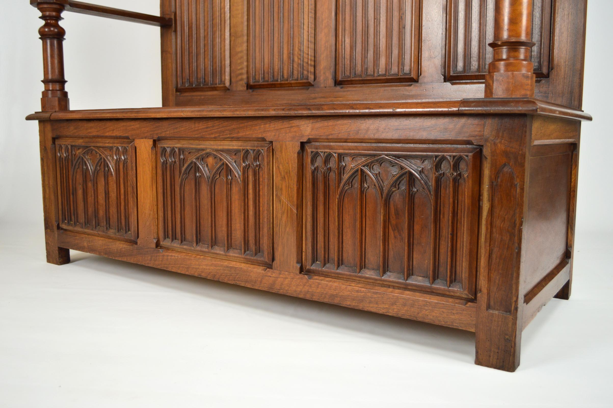 French Gothic Hall Chest Bench in Carved Walnut, circa 1890 For Sale 9
