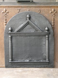 French Gothic Period 'Pillars and Pediment' Fireback / Backspash, 16th Century
