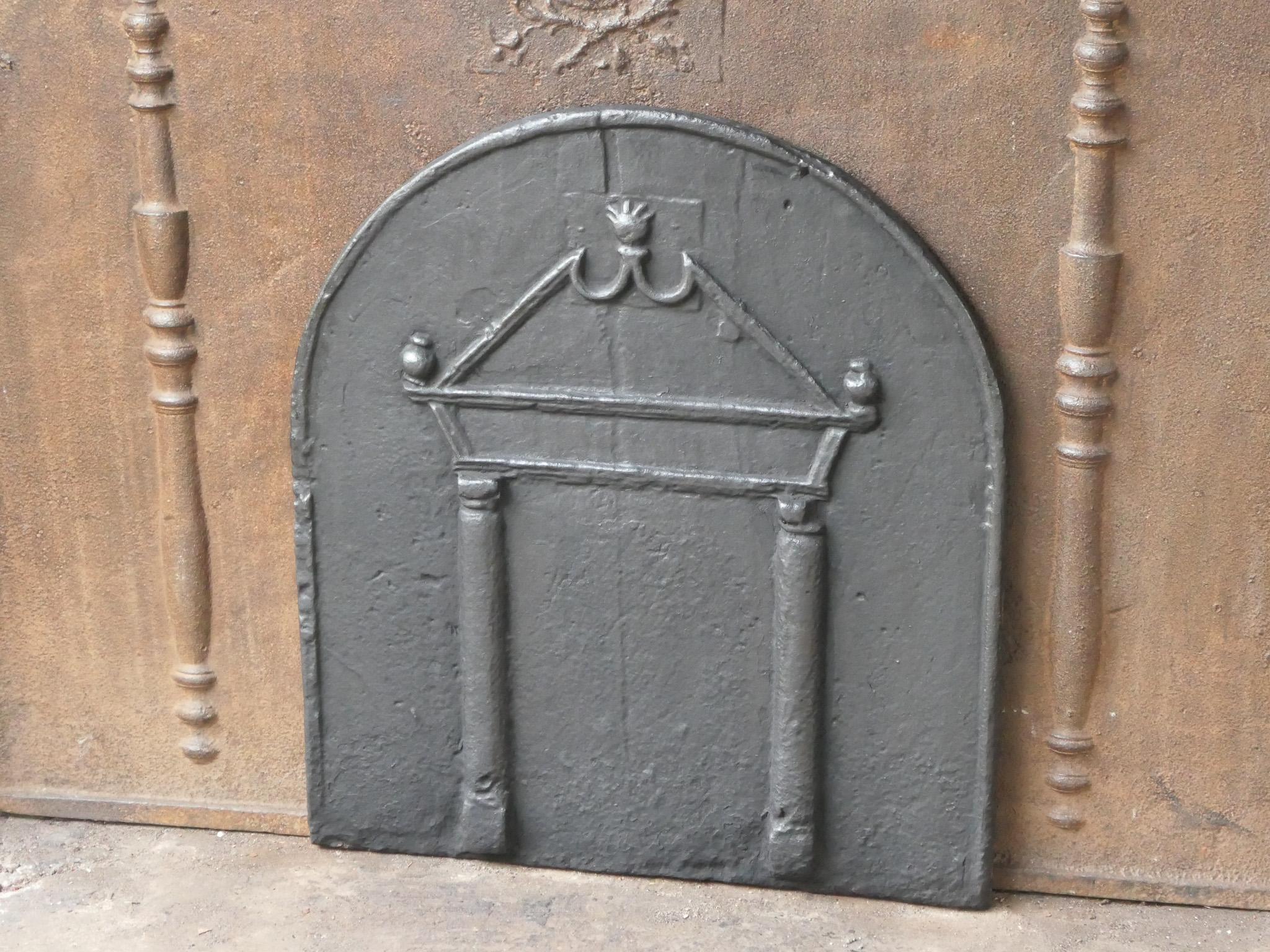 Iron French Gothic 'Pillars and Pediment' Fireback, 17th Century For Sale