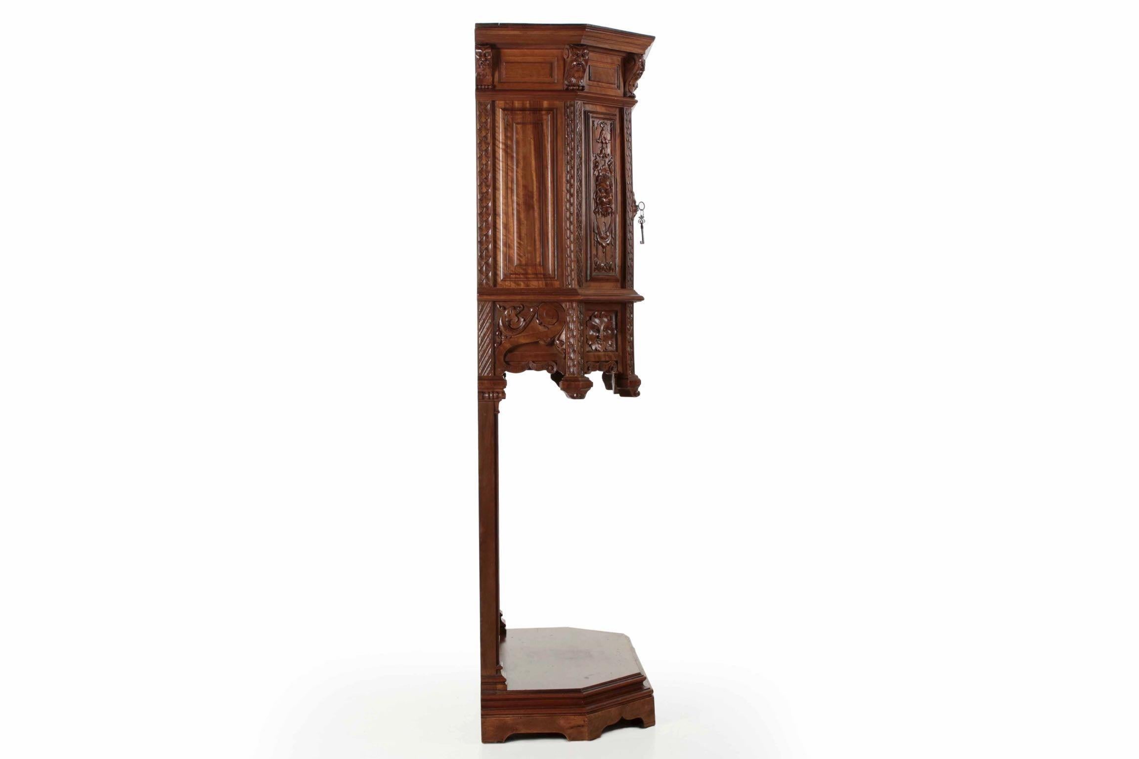 French Gothic Revival Carved Walnut Antique Cupboard Cabinet, circa 1880 In Good Condition For Sale In Shippensburg, PA