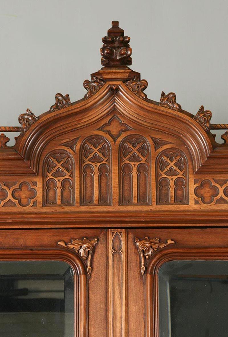 French Gothic Style Bedroom Set, Carved Walnut End of the 19th Century 11