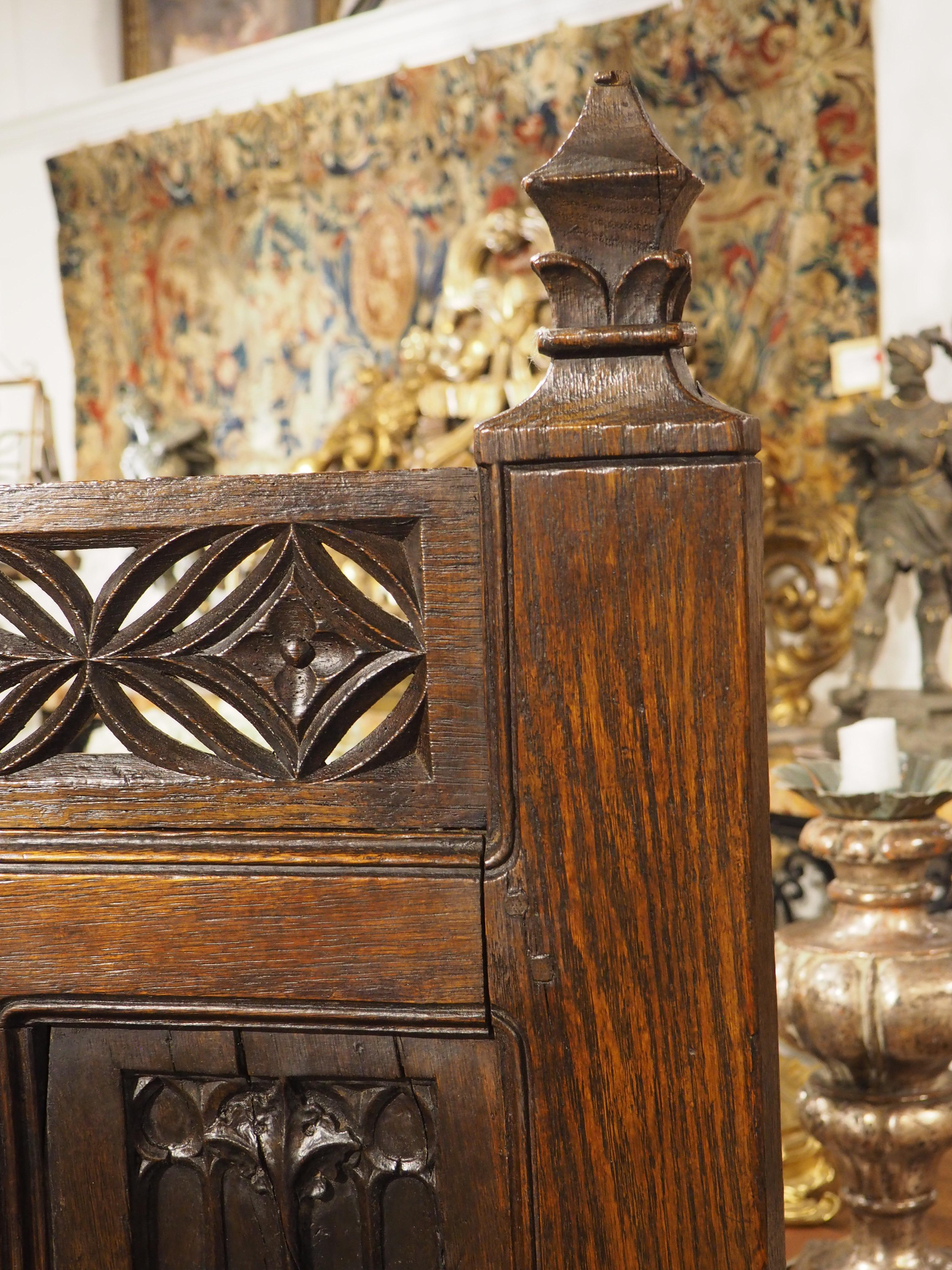 French Gothic Style Carved Oak Chayère Throne Chair, 19th Century For Sale 2