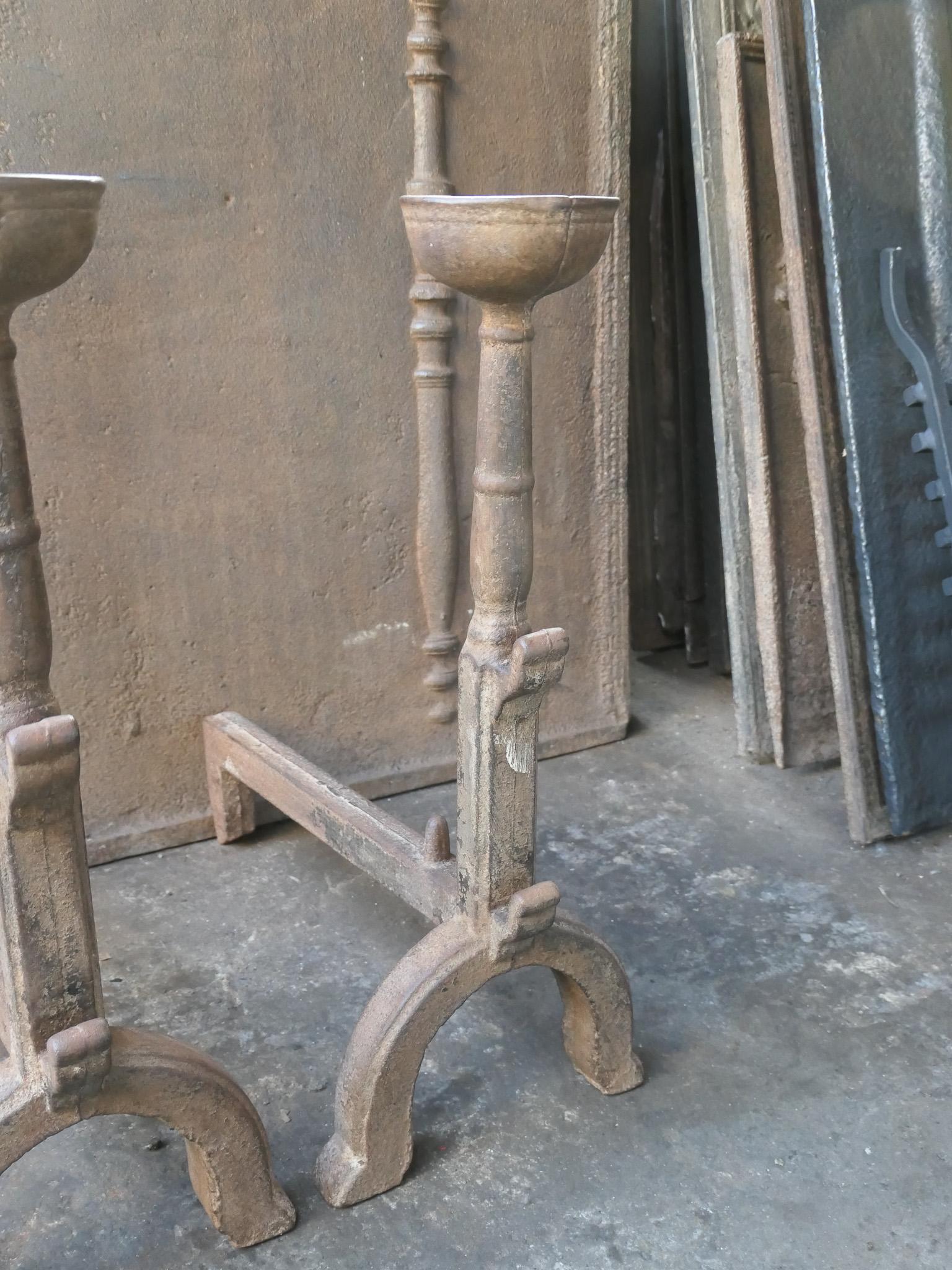 Französische Feuerböcke oder Andirons im gotischen Stil (20. Jahrhundert) im Angebot