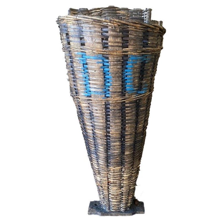 Antique French Baskets - 1,612 For Sale on 1stDibs | vintage french wicker  basket, french wicker baskets, french country basket