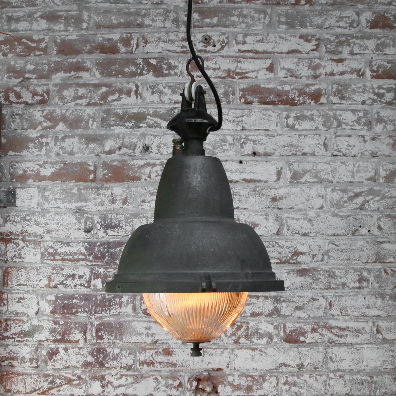 20th Century French Gray Vintage Industrial Iron Round Holophane Glass Pendant Light