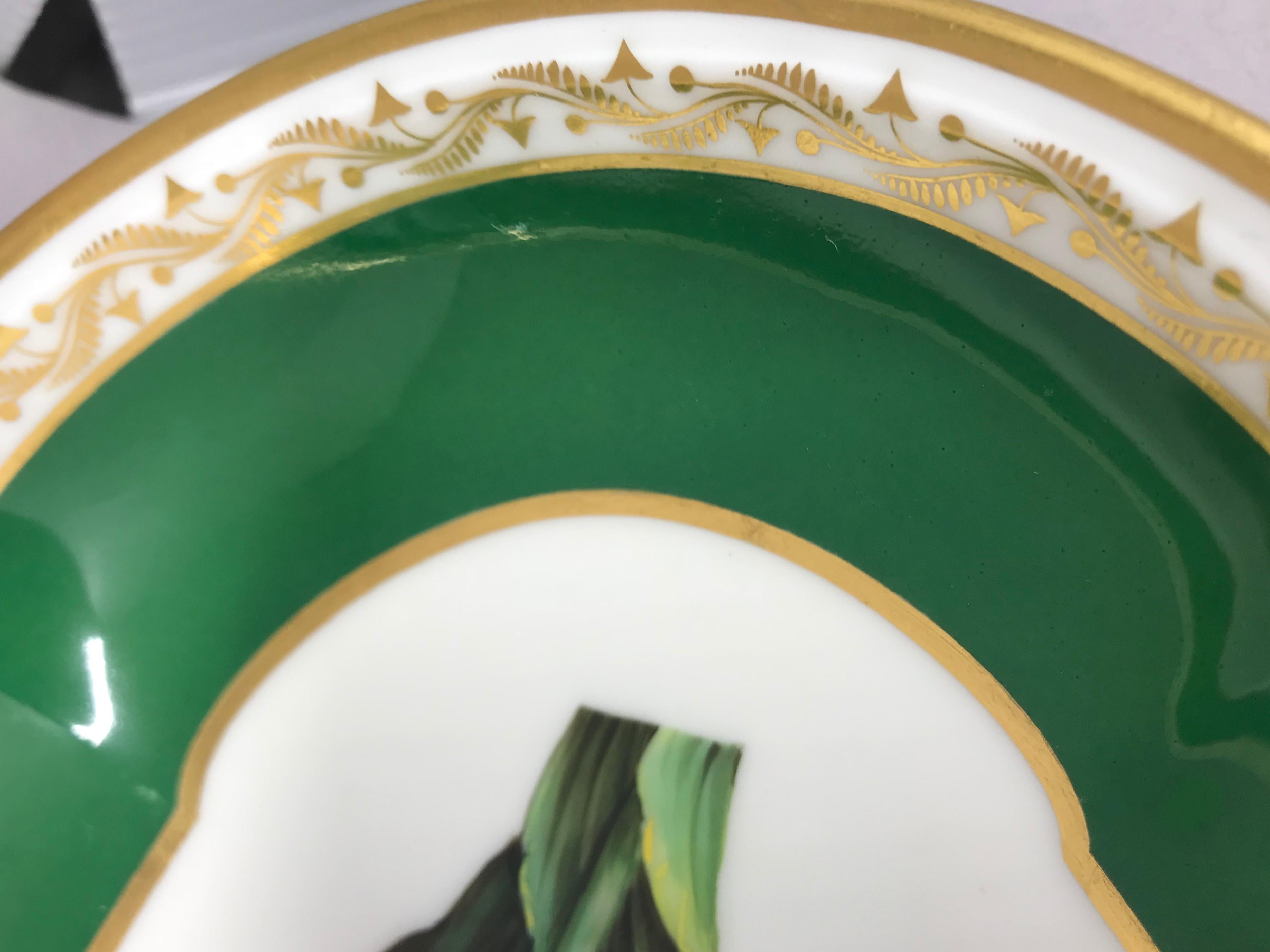Purple and Green Gilt Porcelain Tulip Bowl In Good Condition For Sale In New York, NY