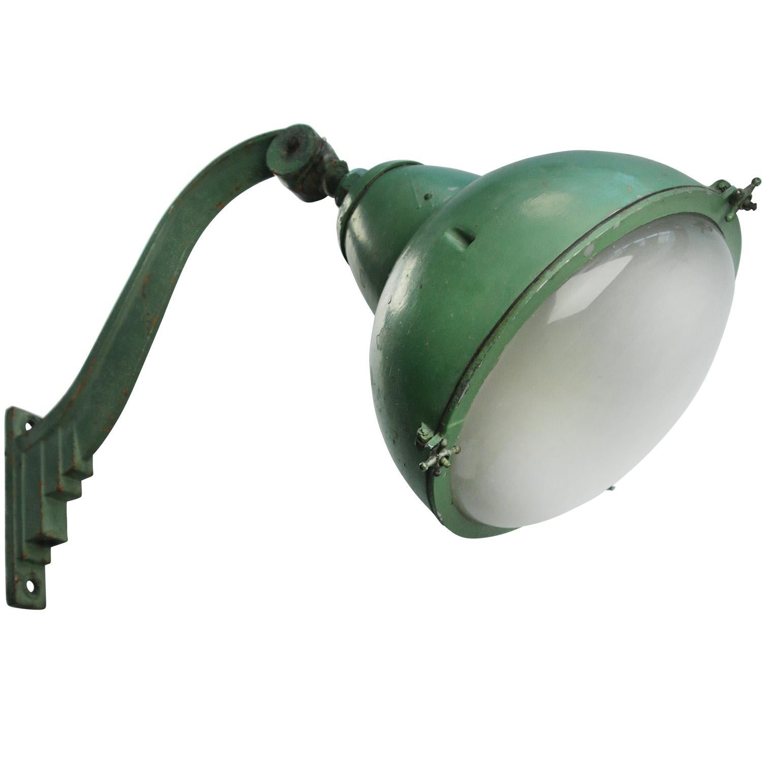 Green vintage French cast iron streetlight by Sammode, France
Metal, cast iron base and frosted glass

Size wall mount 25.5 × 6 cm

Shipped in parts, easy to assemble

Weight: 15.20 kg / 33.5 lb

Priced per individual item. All lamps have