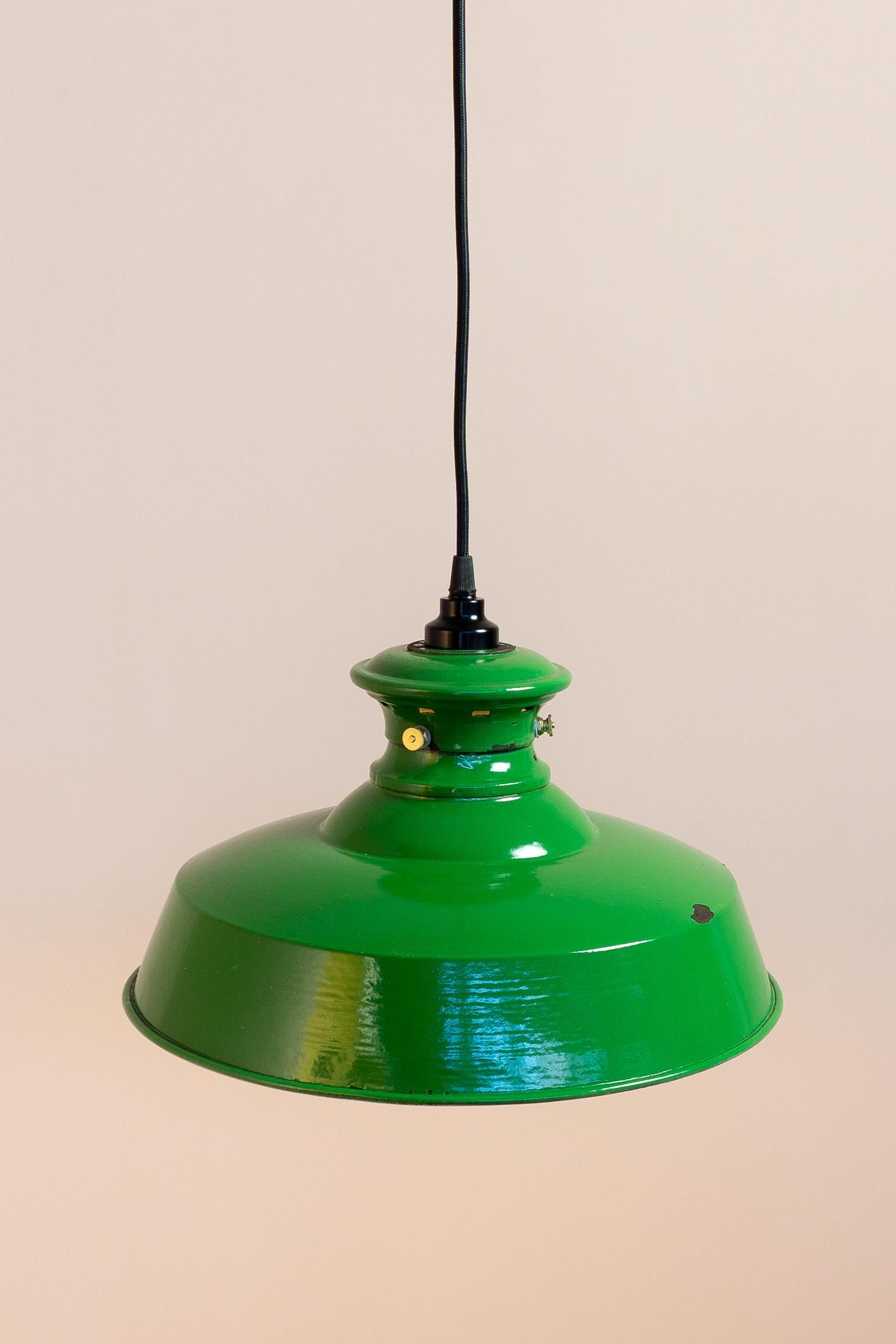 Country French Green Enamel Vintage Industrial Pendant Light For Sale