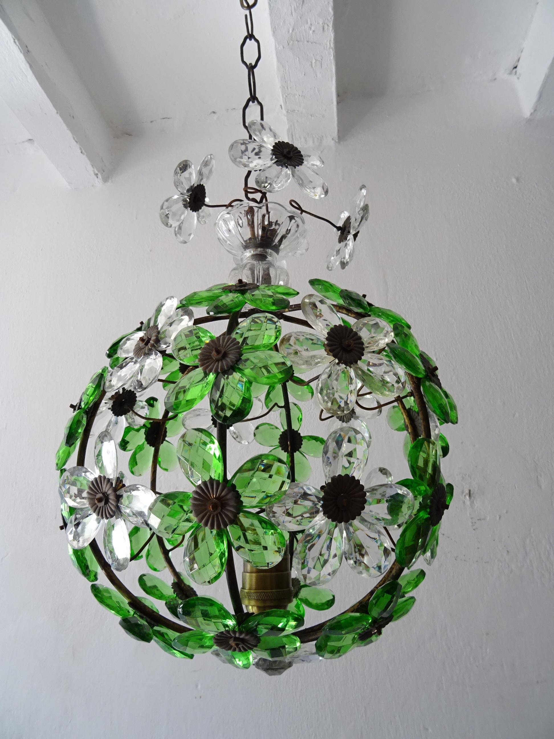 Housing one light. Will be rewired with certified US UL socket for the USA and appropriate socket for all other countries and ready to hang. Clear and green crystal prisms. Murano glass and crystal bobèche on top with flowers springing out.  Free