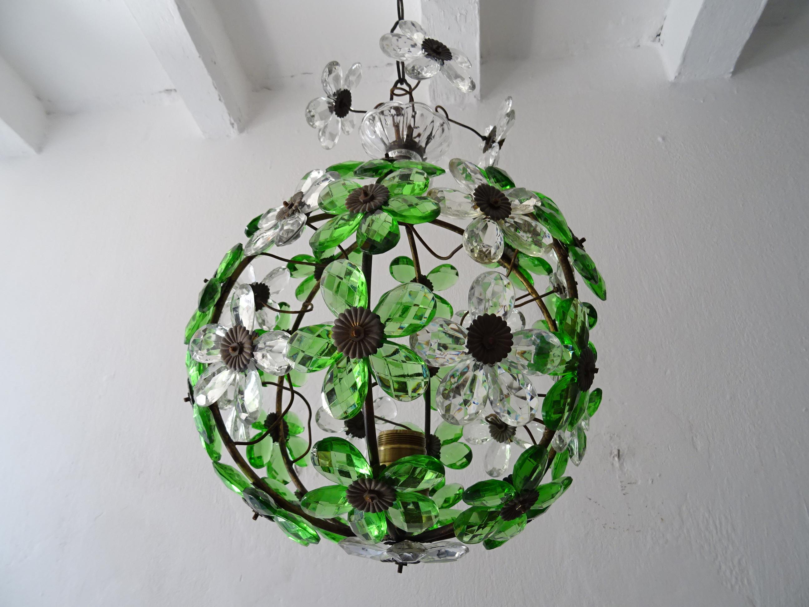 French Green Flower Ball Crystal Prisms Maison Baguès Style Chandelier, 1920s 3