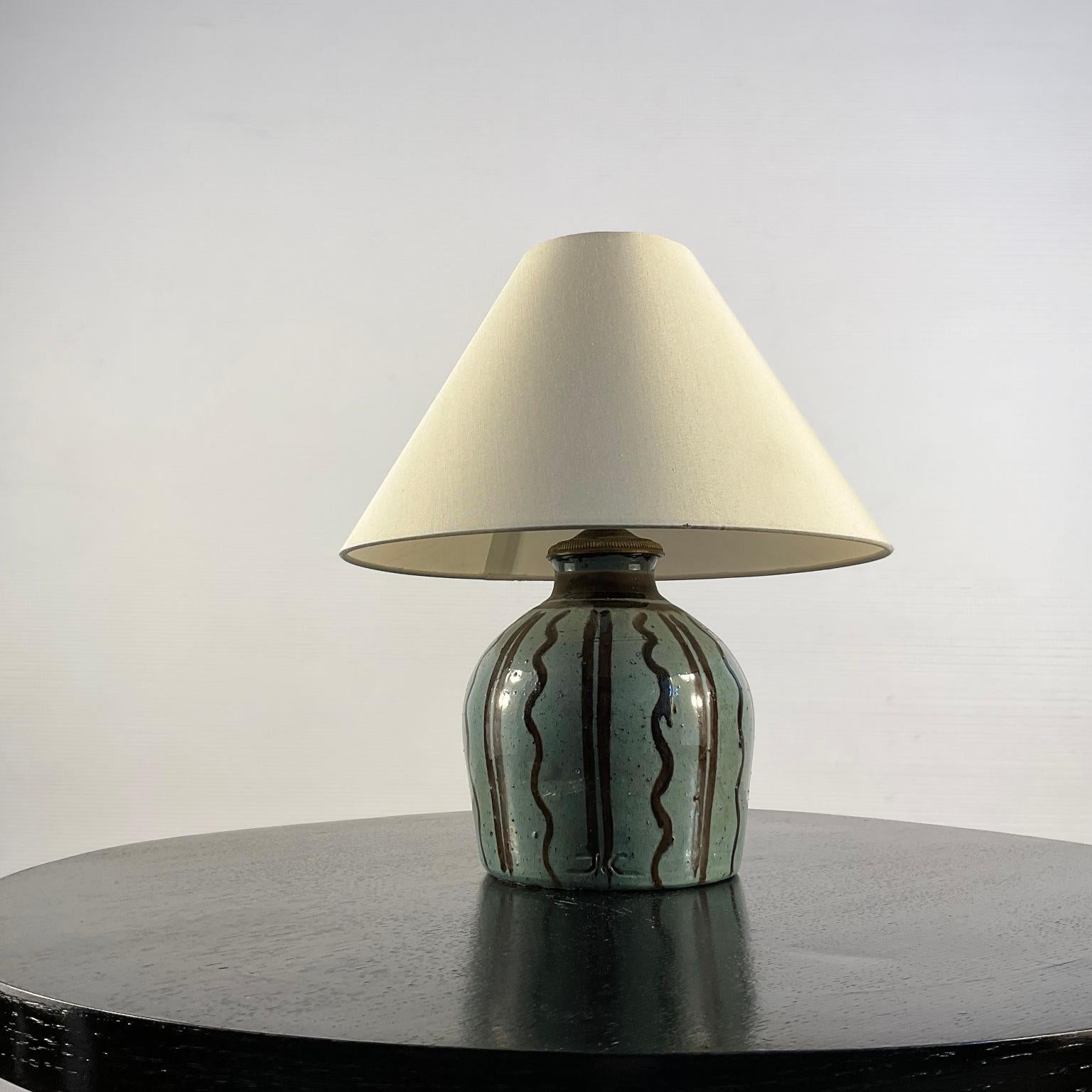 French Green Glazed Stoneware Table Lamp with Furrow Decoration Circa 1920s In Good Condition For Sale In London, GB