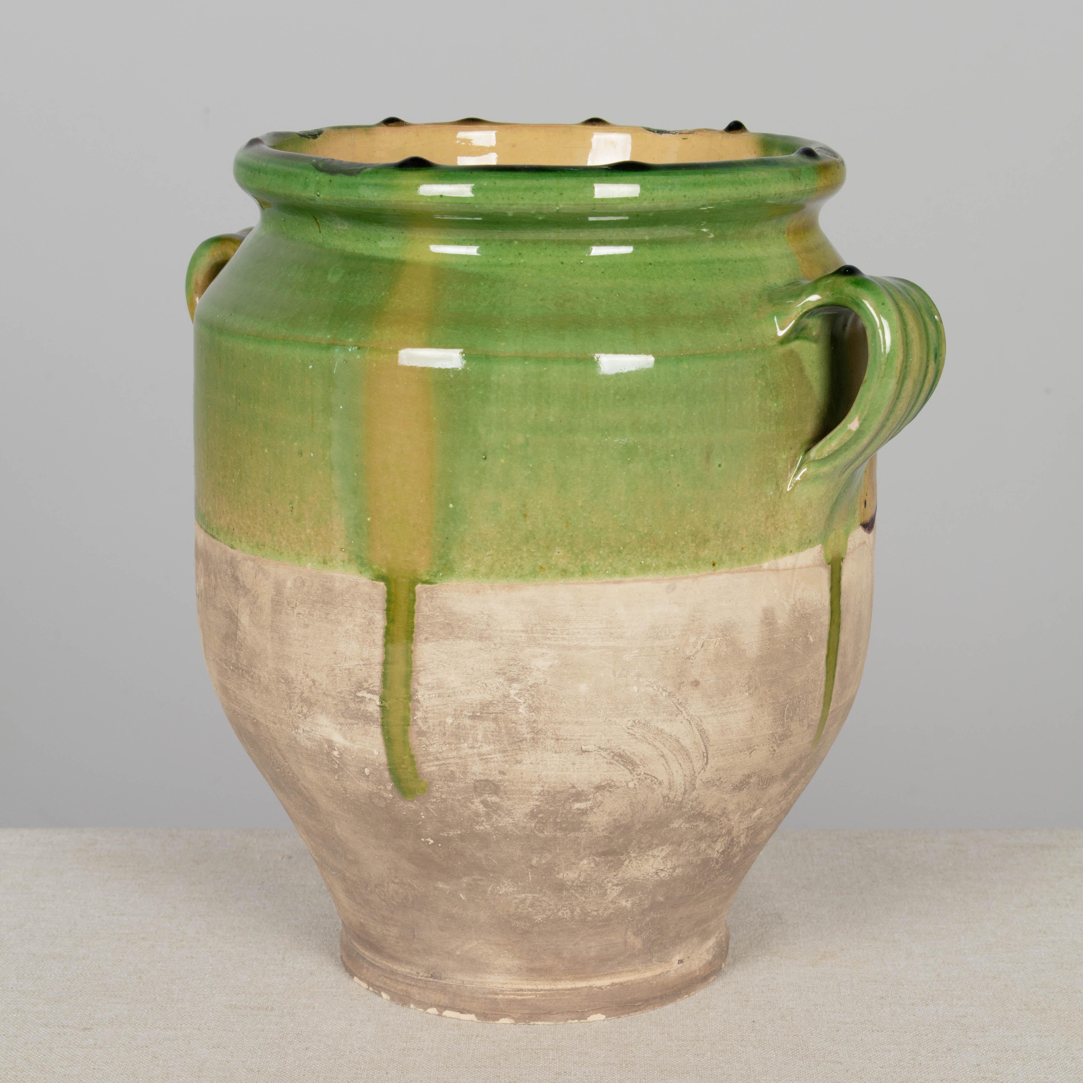 Ceramica francese in terracotta smaltata di colore verde in vendita 4