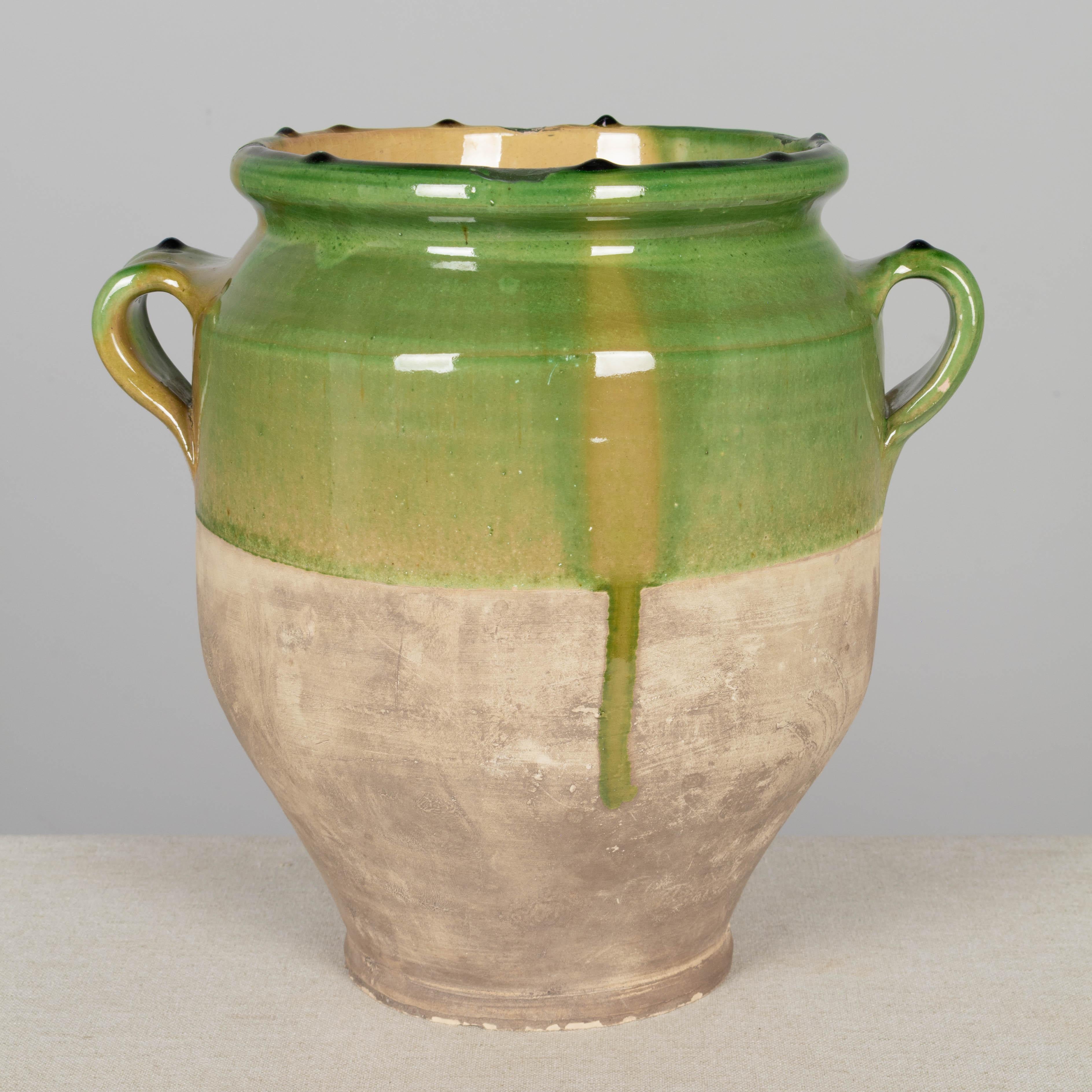 Ceramica francese in terracotta smaltata di colore verde in vendita 5