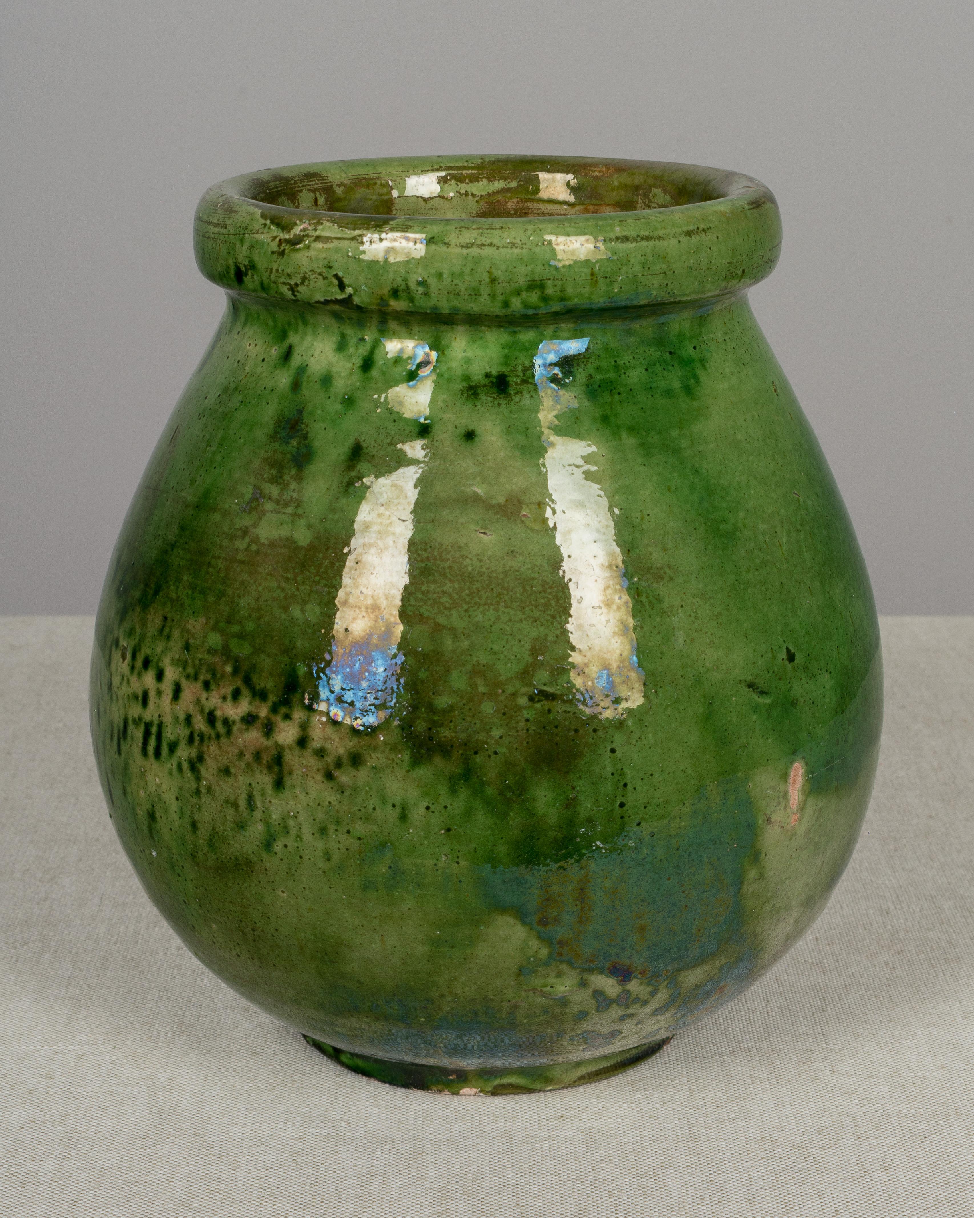 green pottery glaze