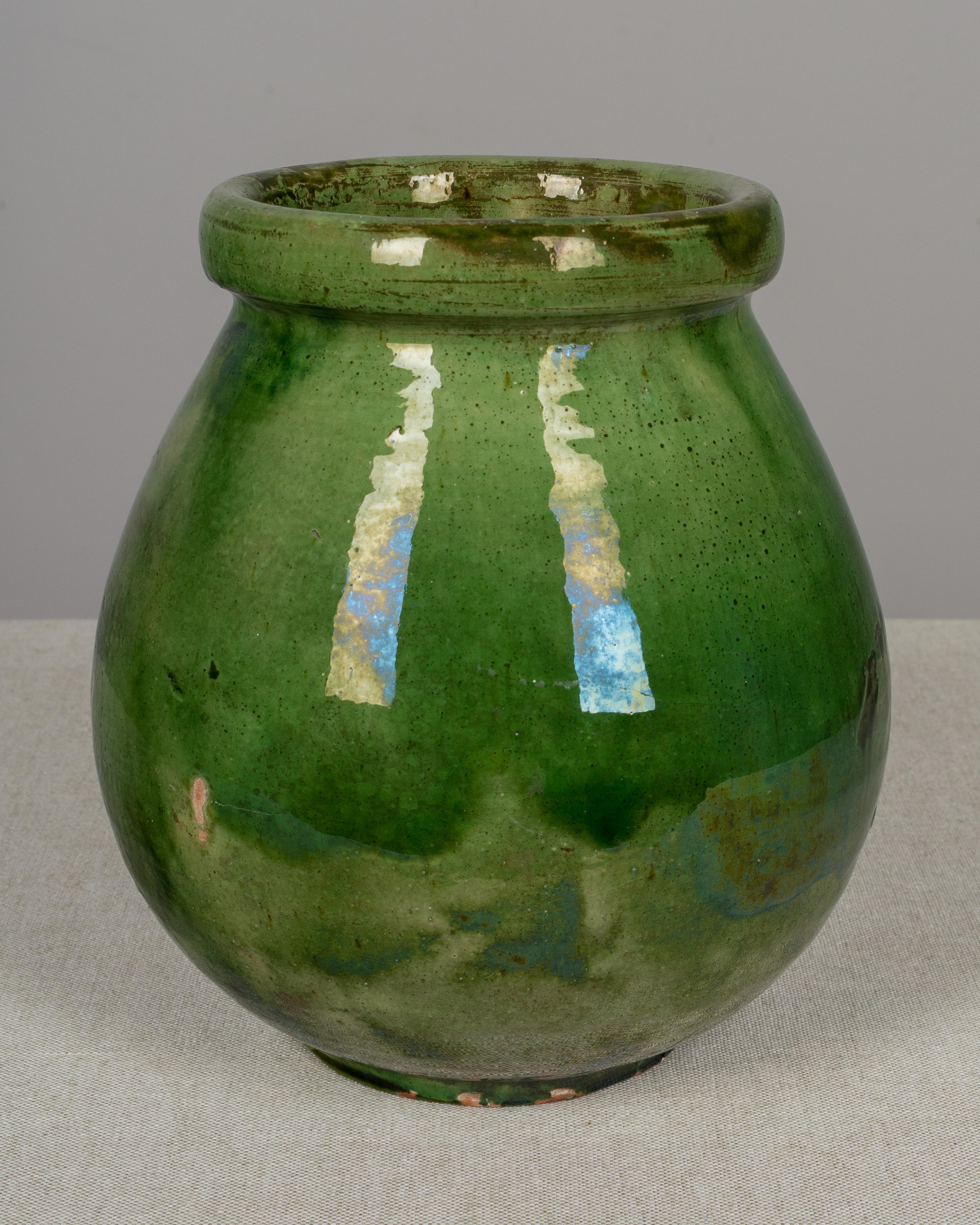 French Green Glazed Terracotta Pottery Vase In Good Condition In Winter Park, FL
