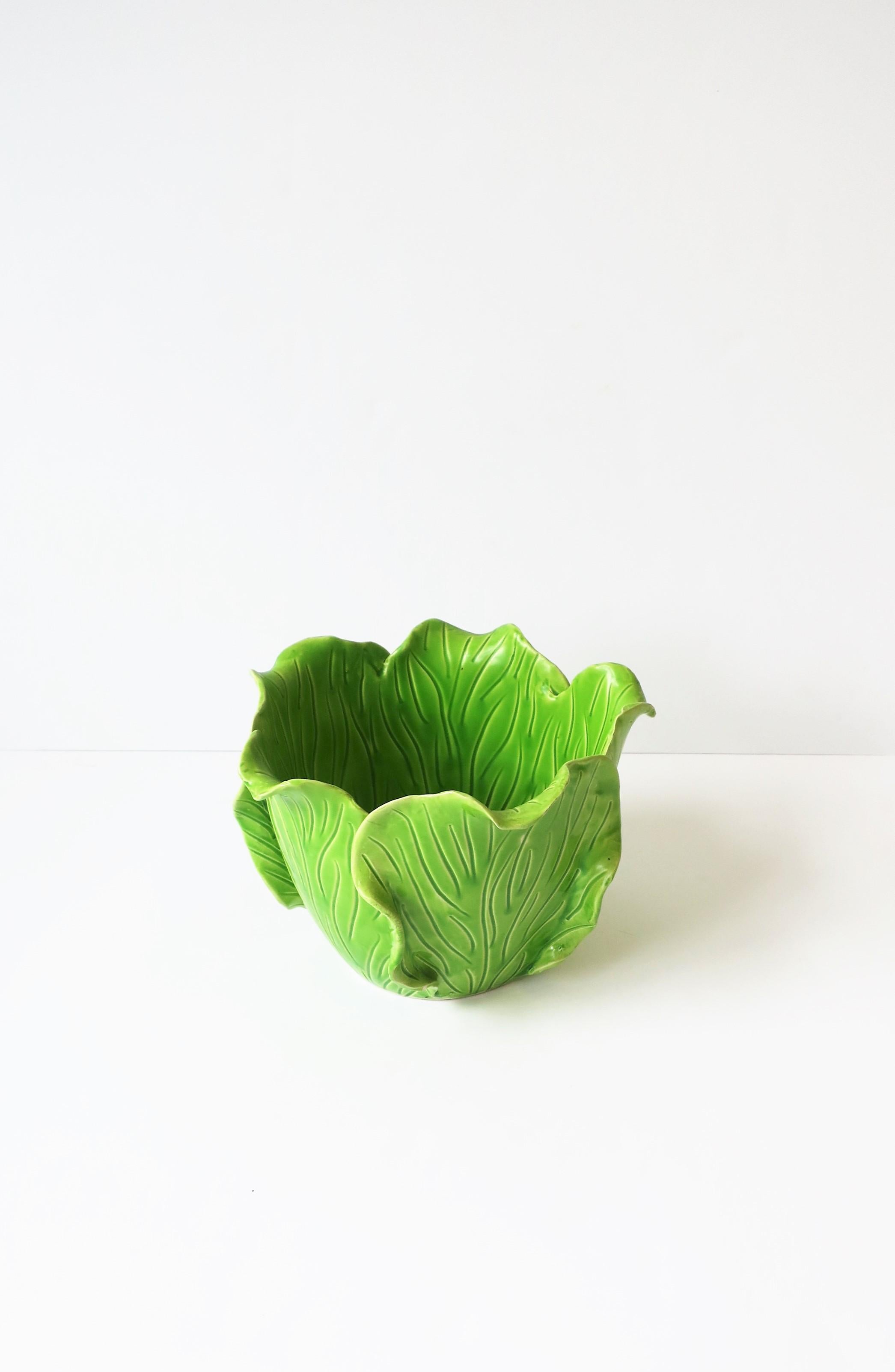 French Lettuce Leaf Cachepot Jardinière Jean Roger, Paris, France For Sale 5