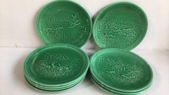 French Green Majolica Ducks and Hunting Dog Plate Sarreguemines, circa 1920