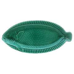 French Green Majolica Fish Platter Sarreguemines, Circa 1930