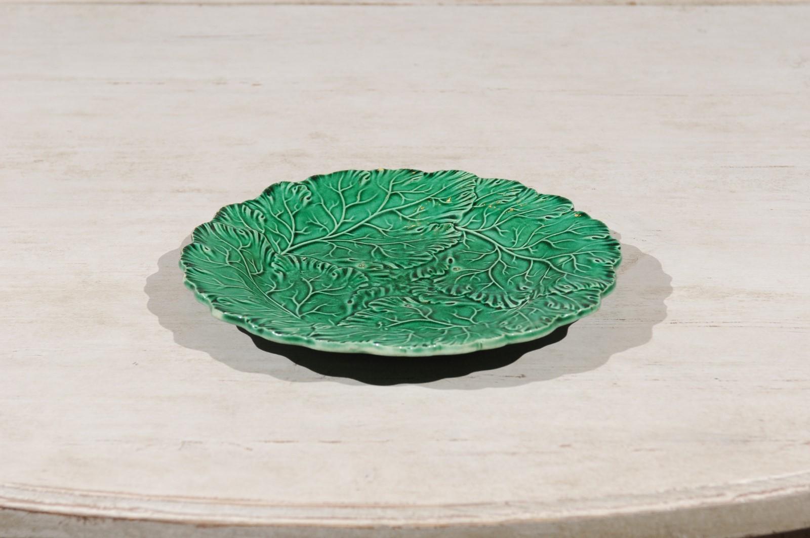 French Green Majolica Leaf Plate with Scalloped Edge from the Late 19th Century 4