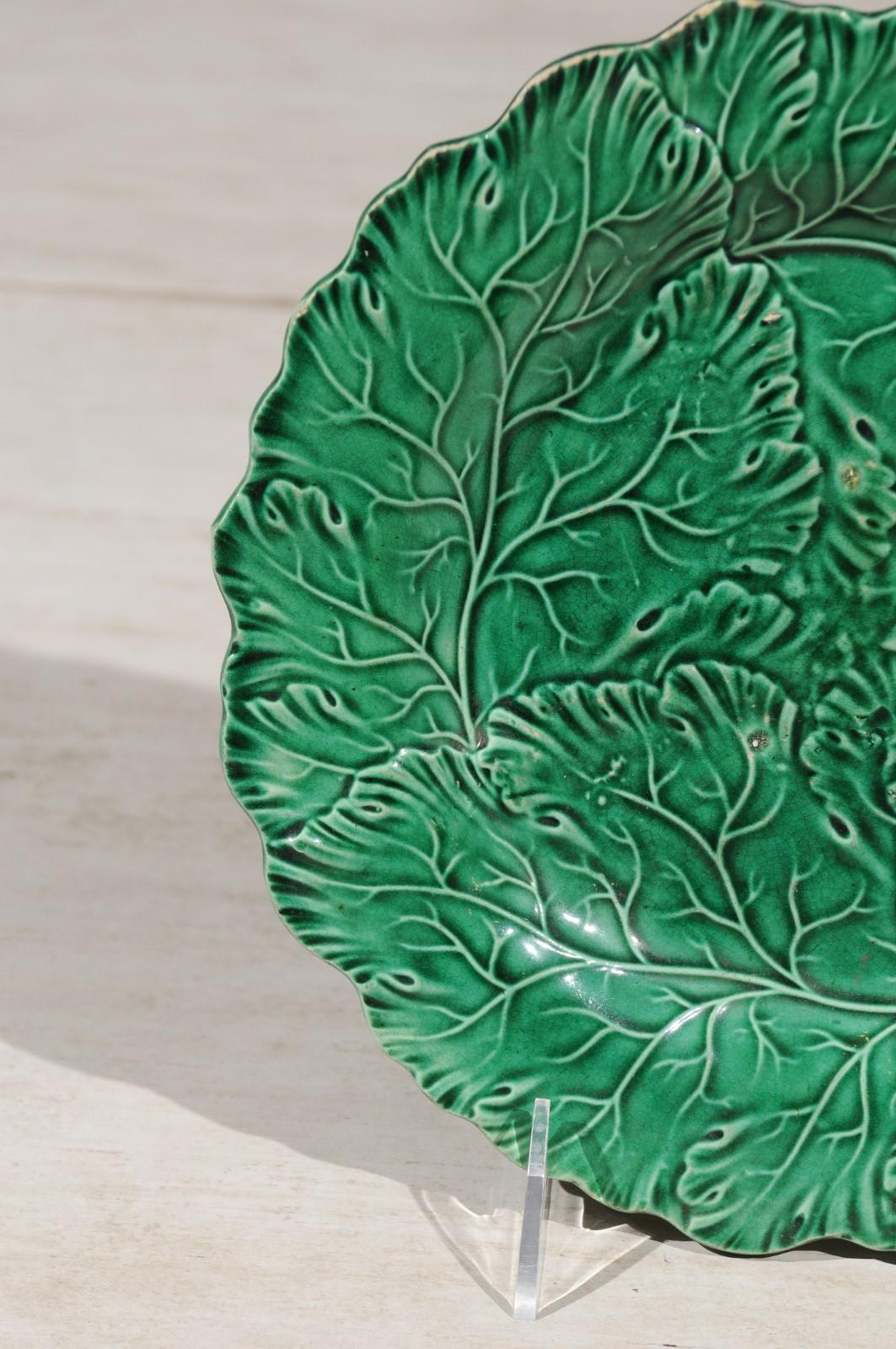 French Green Majolica Leaf Plate with Scalloped Edge from the Late 19th Century 5
