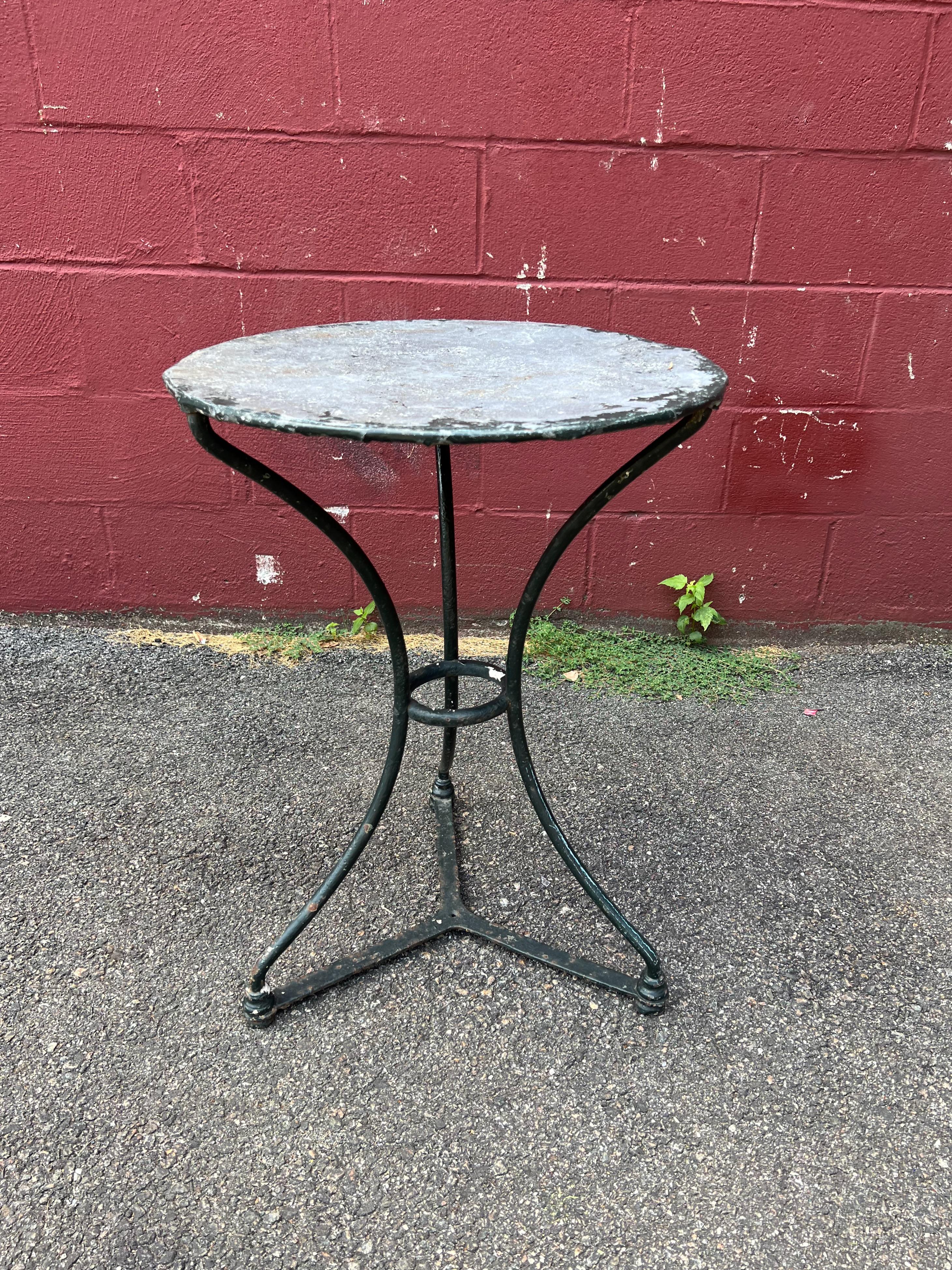 French Green Painted Bistro Table For Sale 4