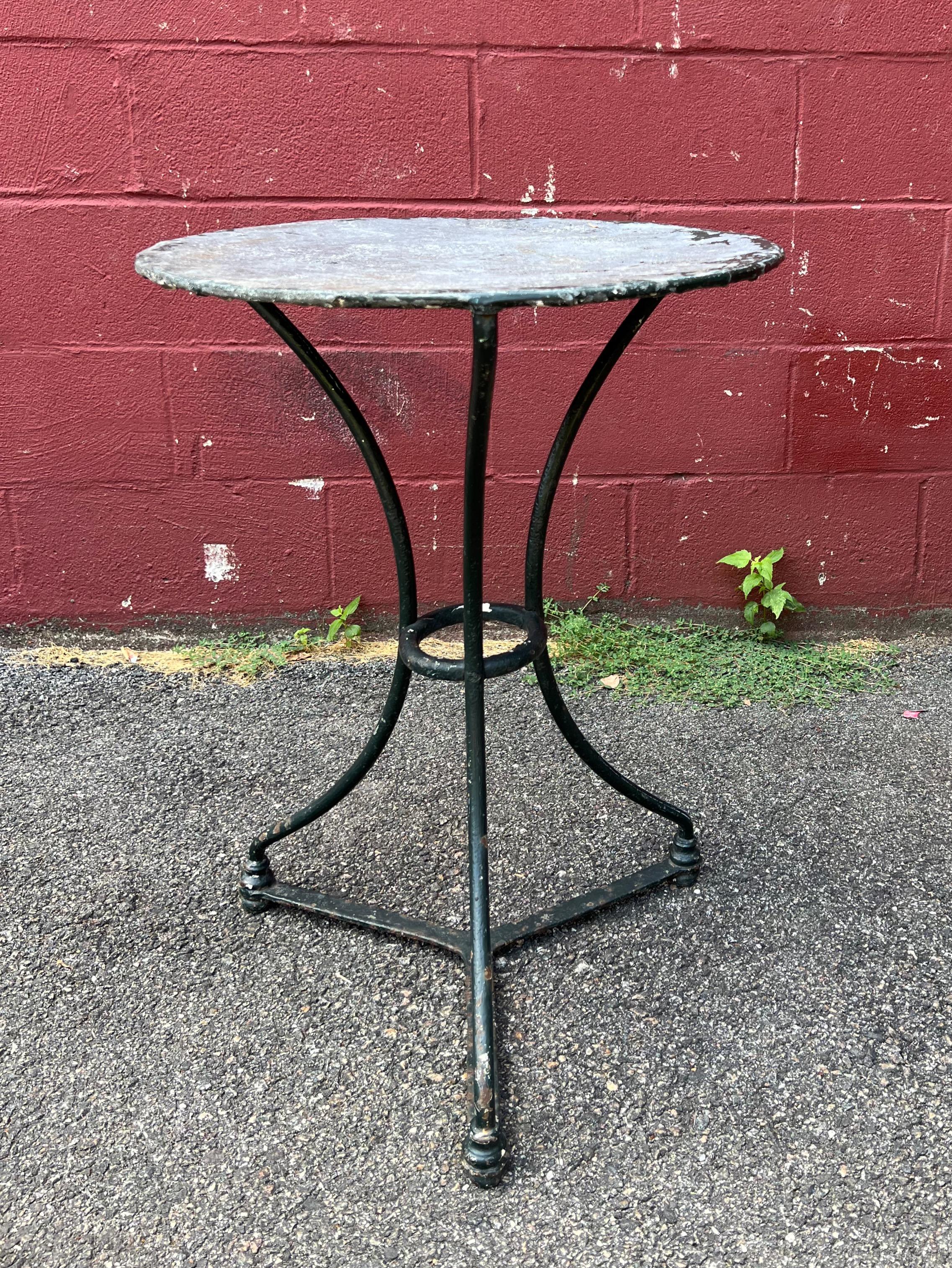 Iron French Green Painted Bistro Table For Sale