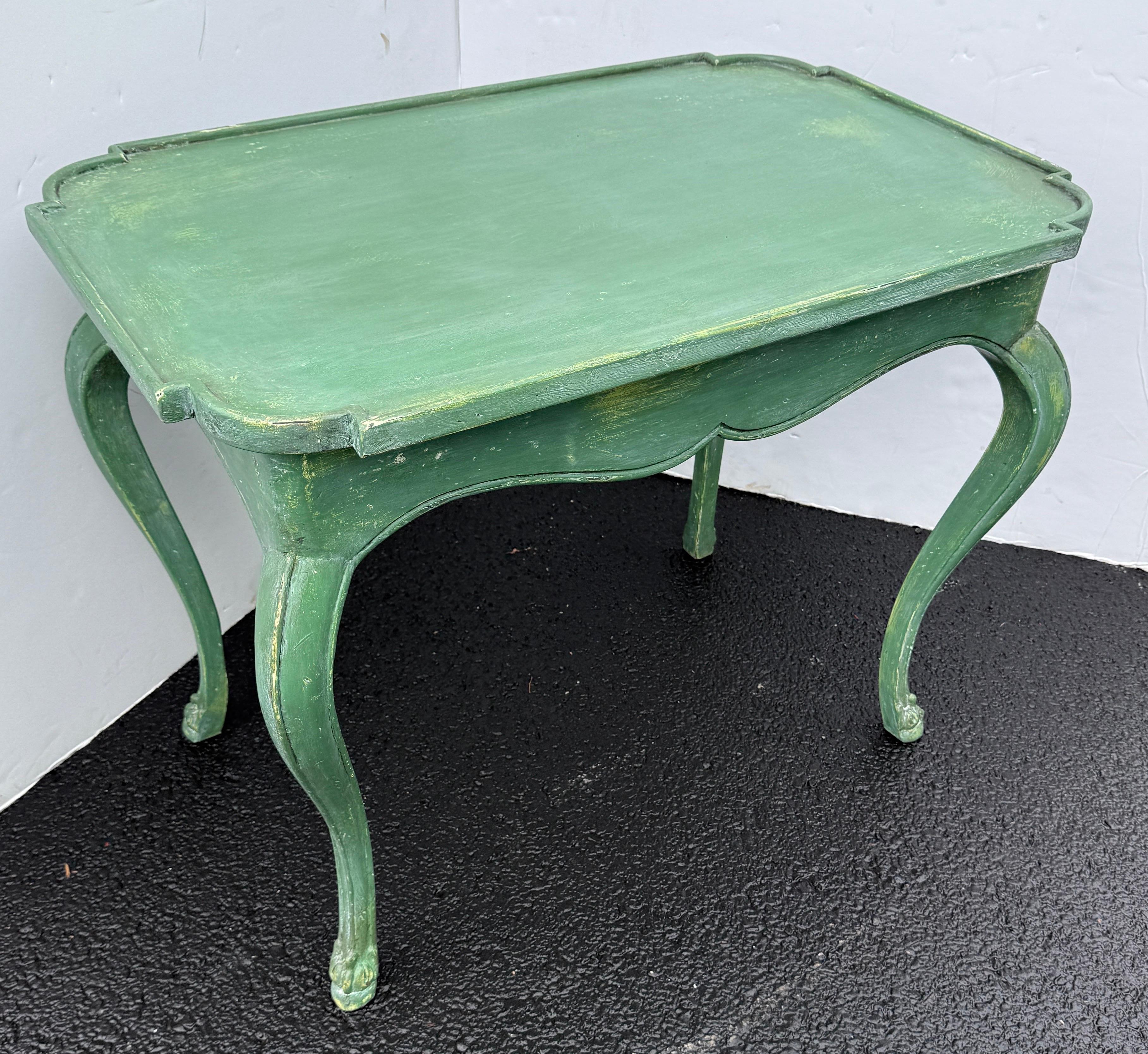 20th Century French Green Painted Rectangular Hall Side Foyer Table For Sale