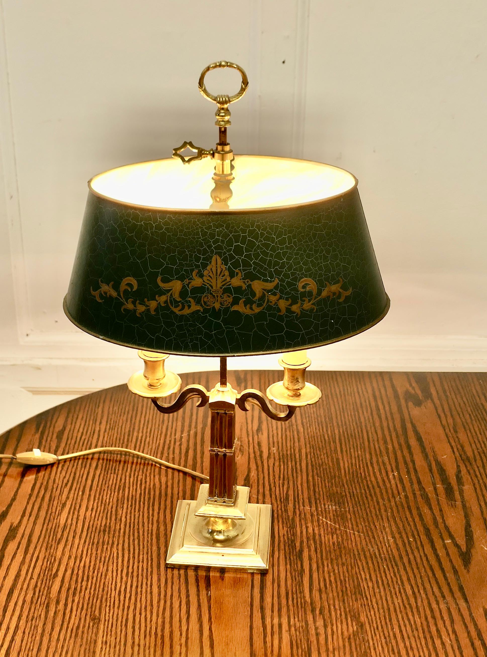 French Green Toleware and Brass Twin Bouillotte Desk Lamp In Good Condition In Godshill, Isle of Wight