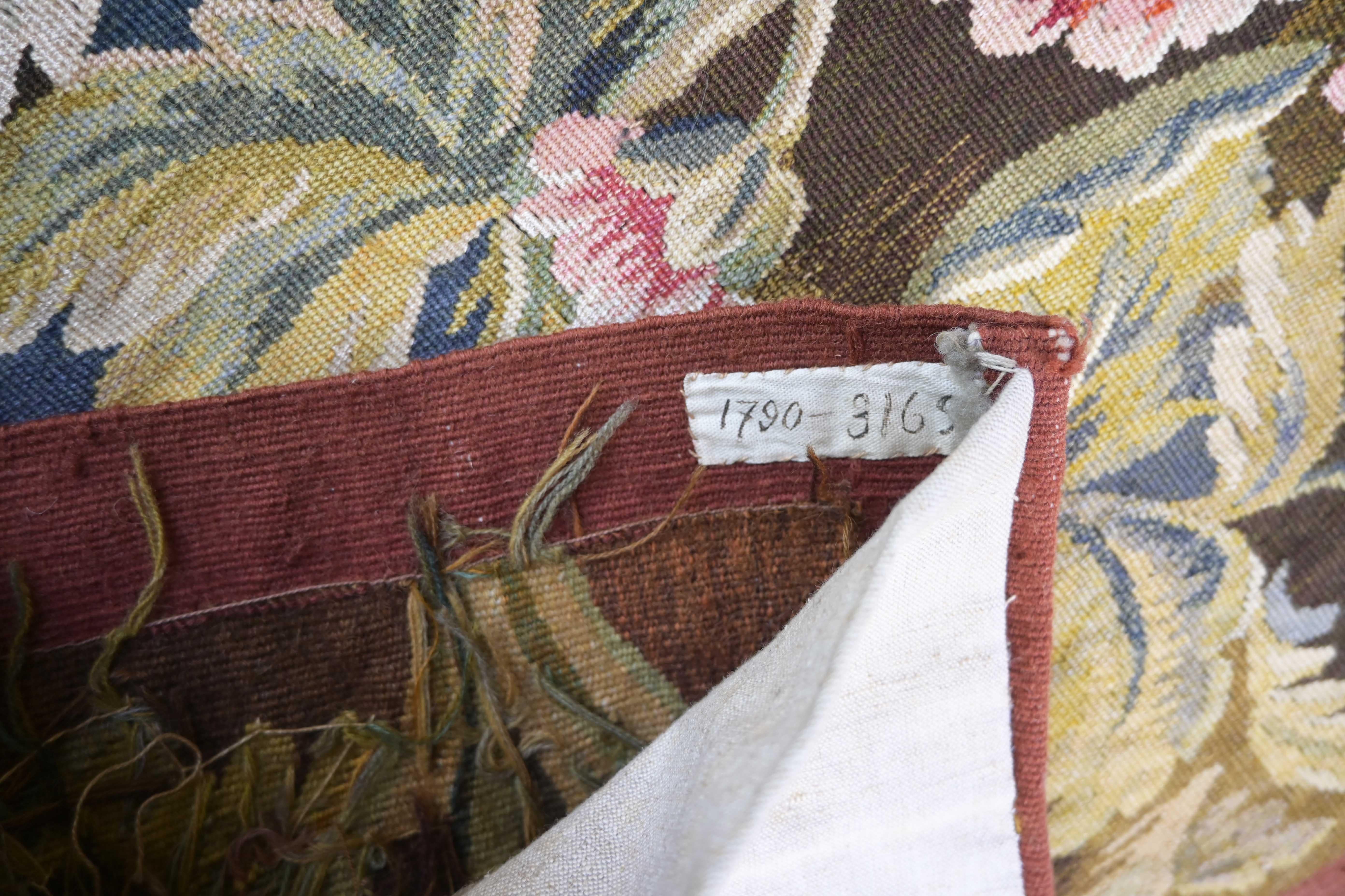 French Greenery Tapestry Aubusson manufactury, Circa 1790 L195xh150 - N 1541 For Sale 1