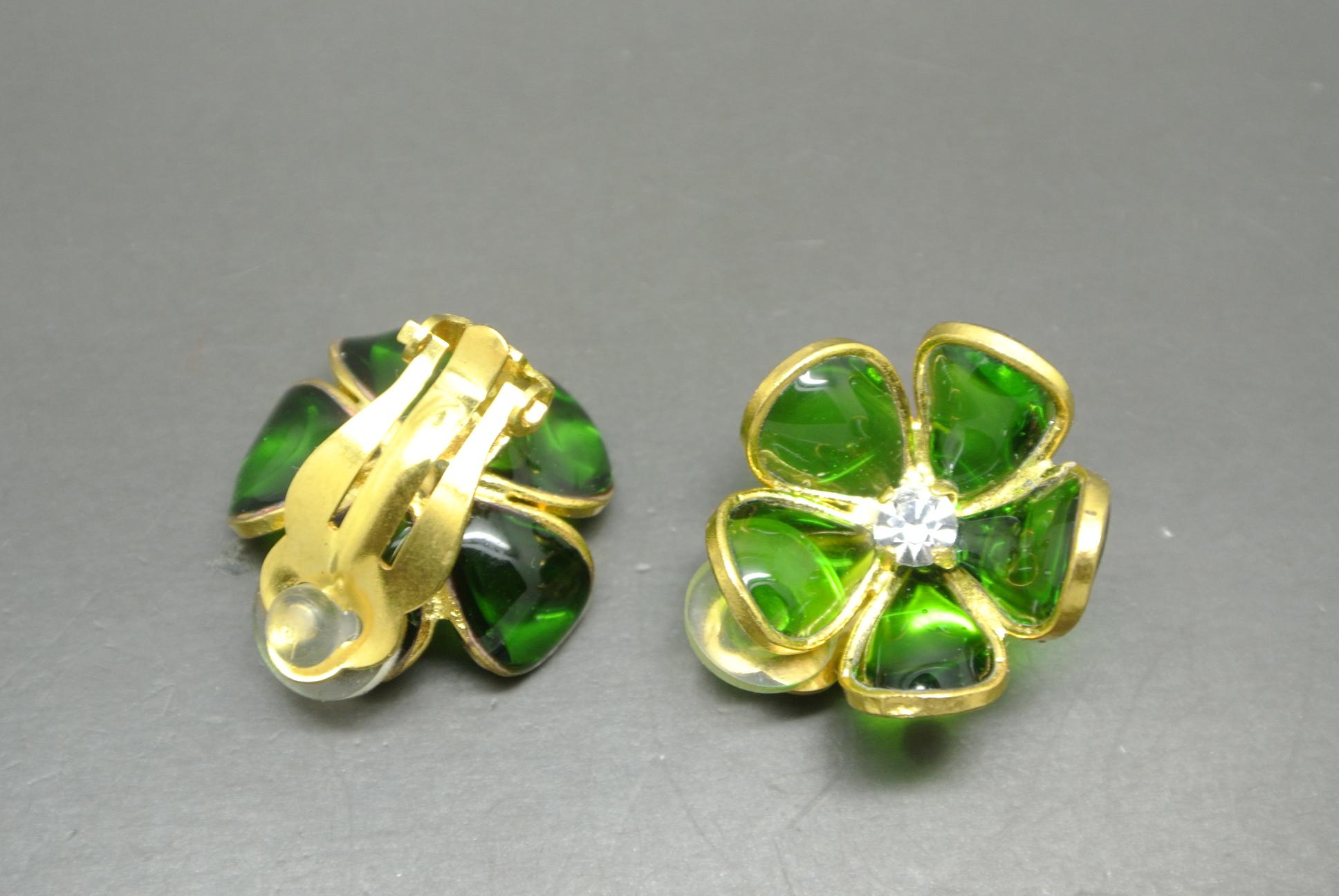 Women's or Men's French Gripoix emerald Green flower Poured Glass Earrings For Sale