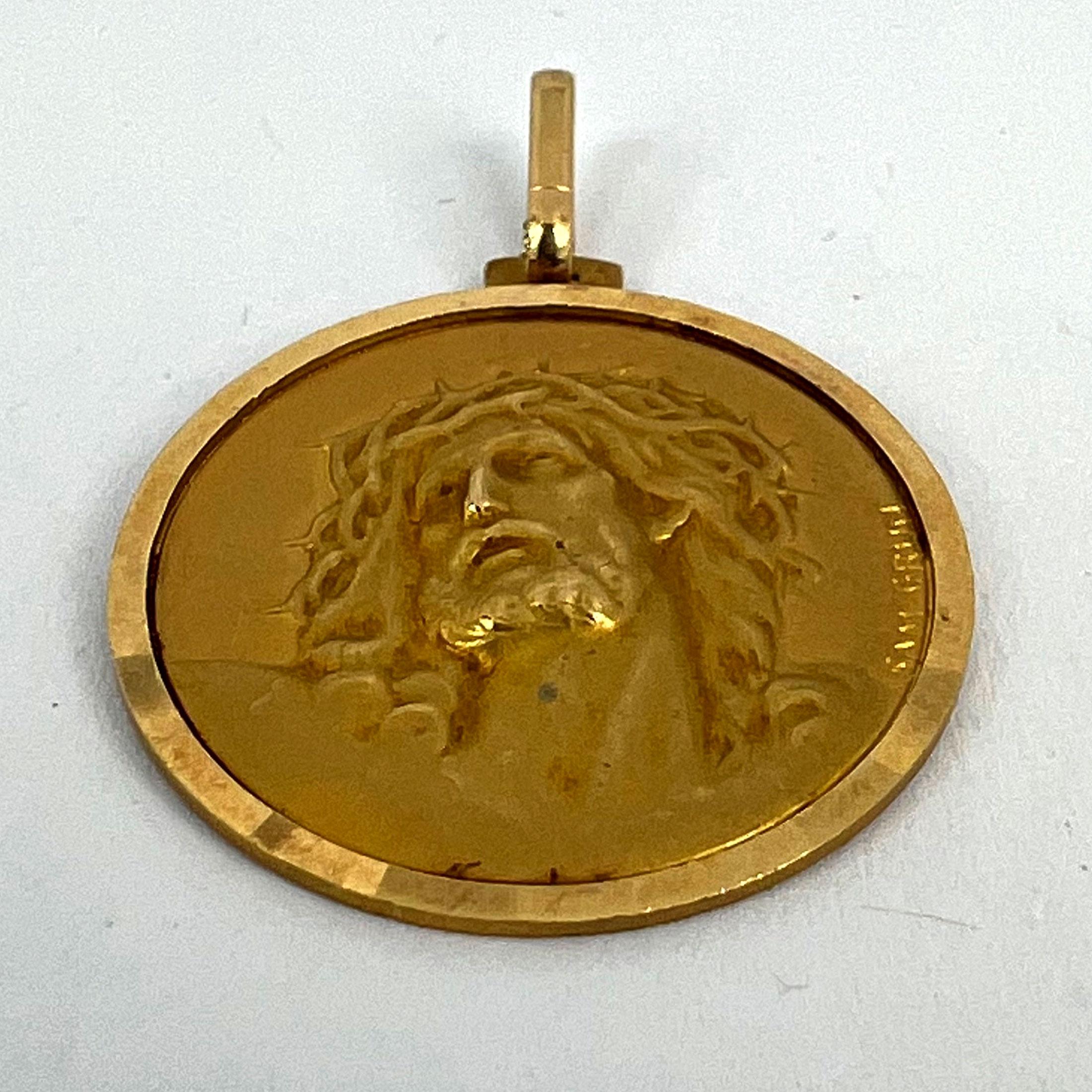 French Grun 18K Yellow Gold Jesus Christ Crown of Thorns Medal Charm Pendant For Sale 10