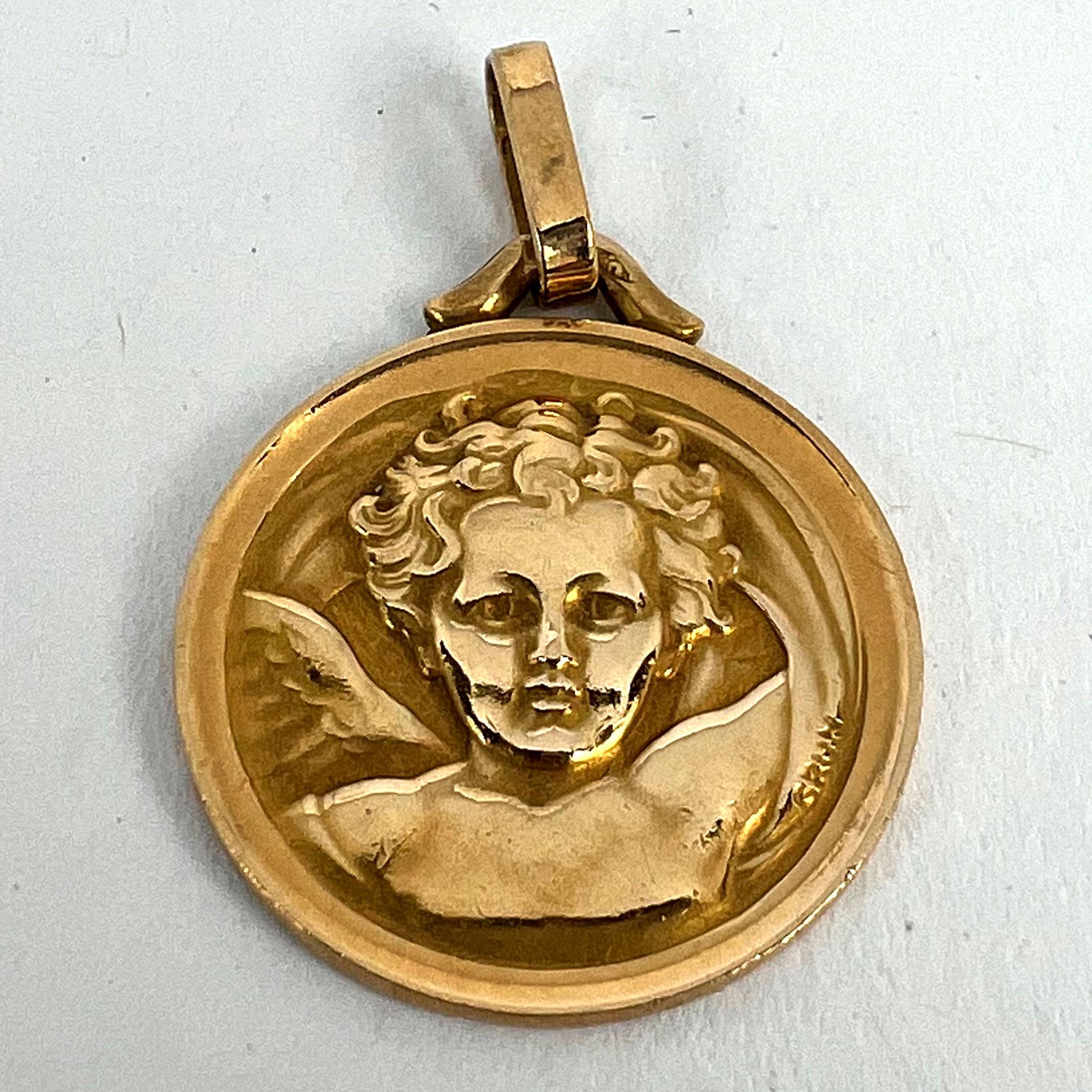 French Grun Raphael’s Cherub 18K Yellow Gold Medal Pendant For Sale 9