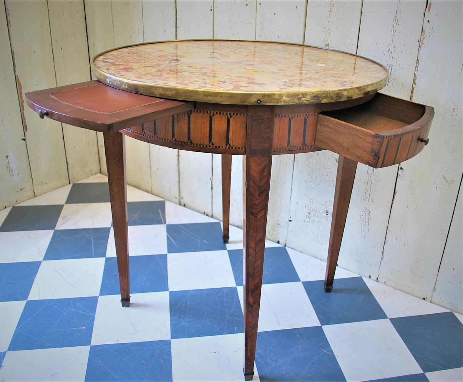 19th Century French Gueridon / Centre Table For Sale