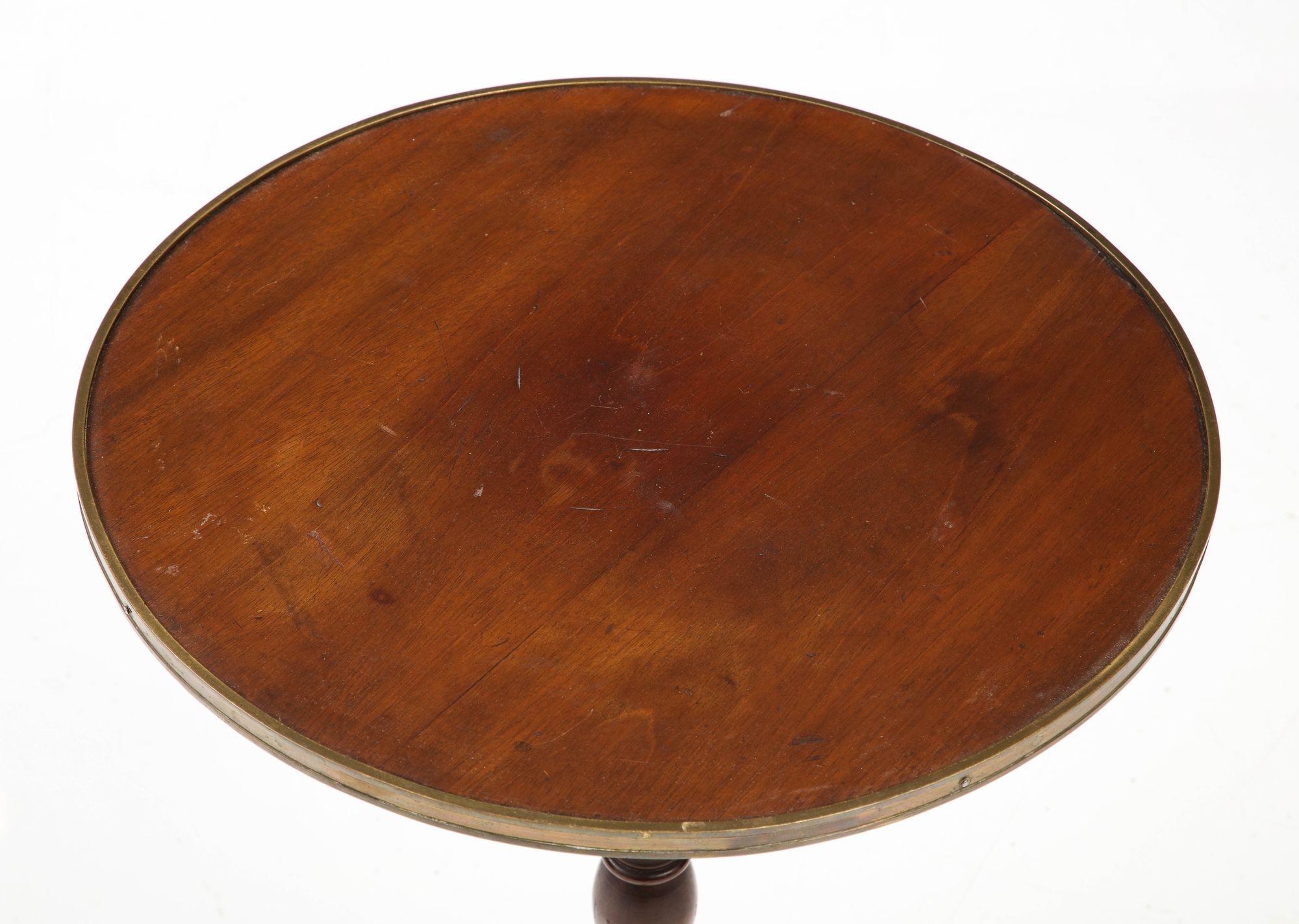 French, Gueridon Round Pedestal Side Table, 1940s 2