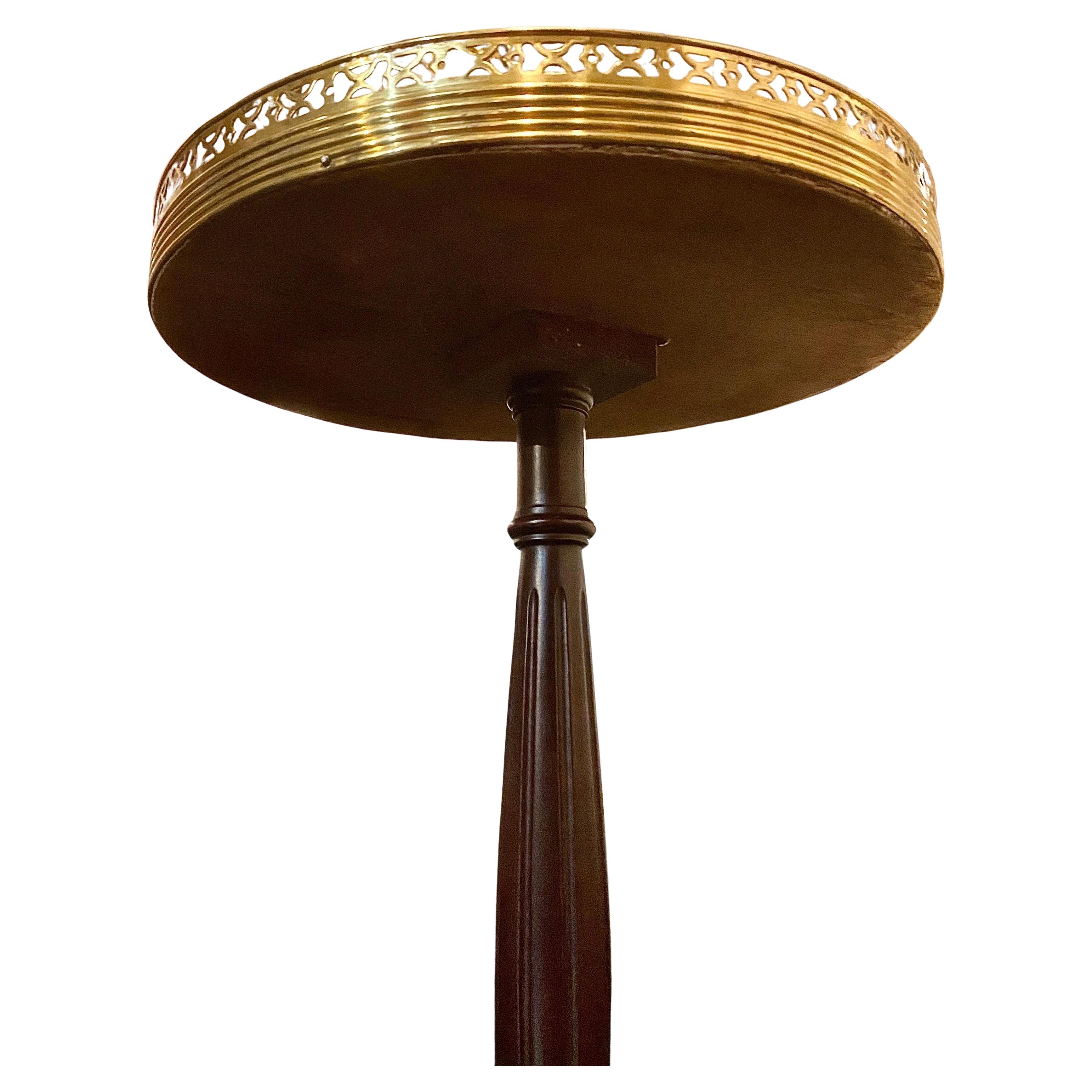French Provincial French Guéridon Side Table with Marble Top For Sale