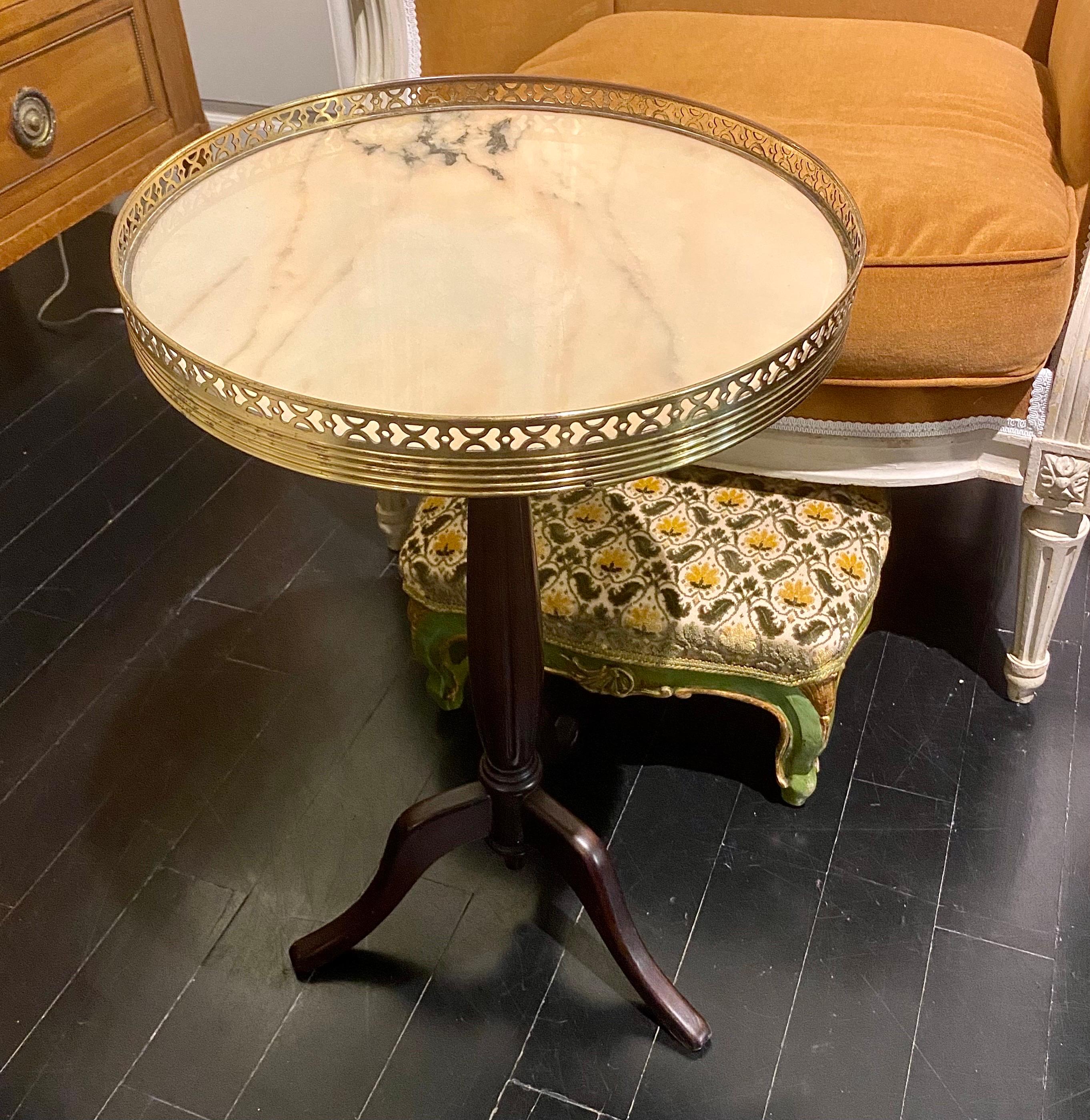French Guéridon Side Table with Marble Top For Sale 3