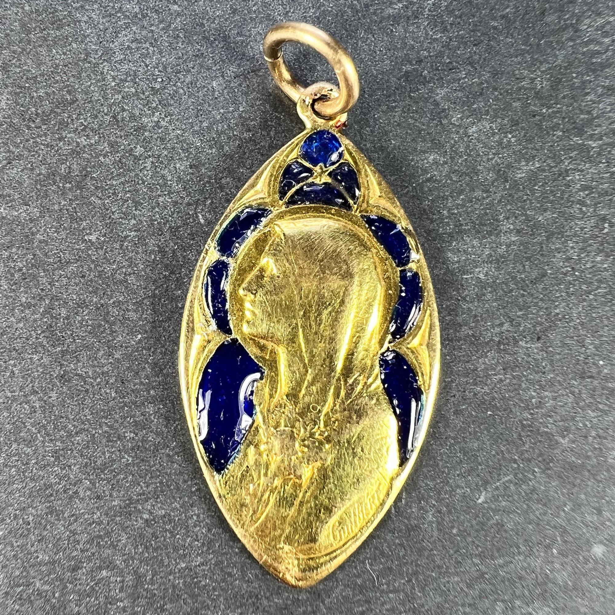 French Guilbert Virgin Mary Plique A Jour Enamel 18K Yellow Gold Pendant Medal In Good Condition For Sale In London, GB