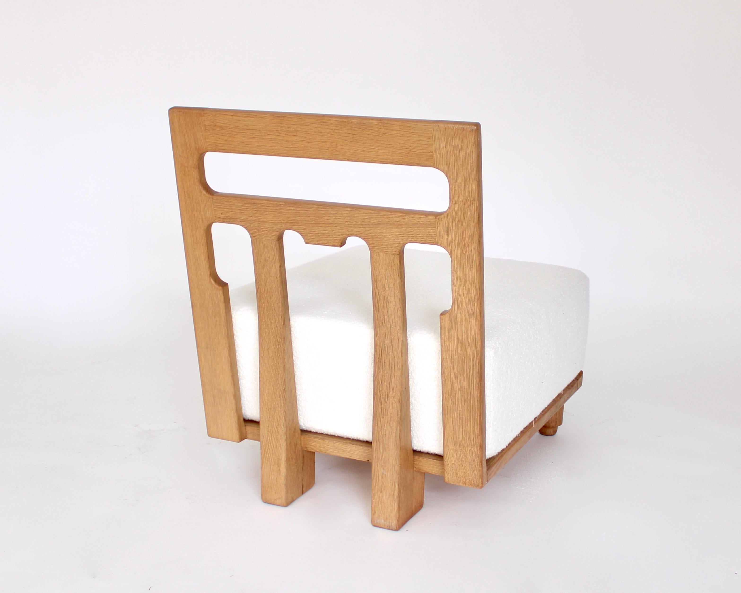 French Guillerme and Chambron Votre Maison Pair of Lounge Chairs Model Elmyre For Sale 3