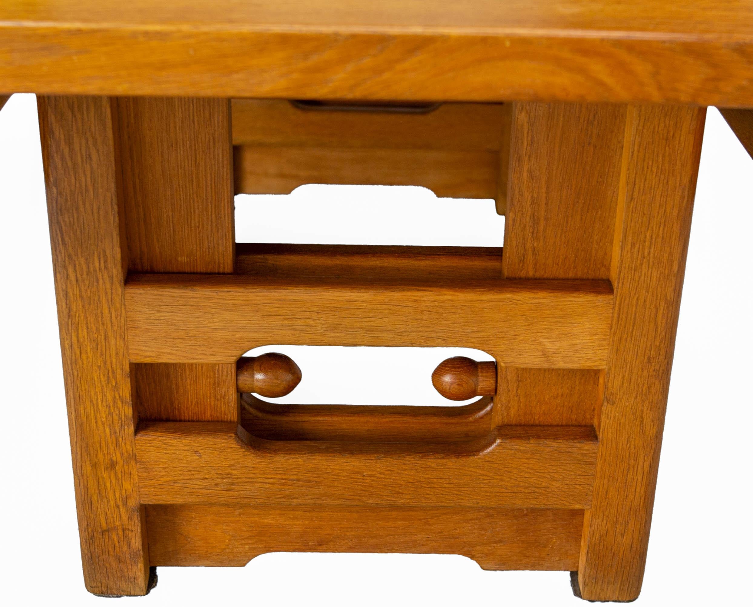 Table à café et table à manger modulaire en chêne massif de Guillerme & Chambron, c.1950 Bon état - En vente à Labrit, Landes